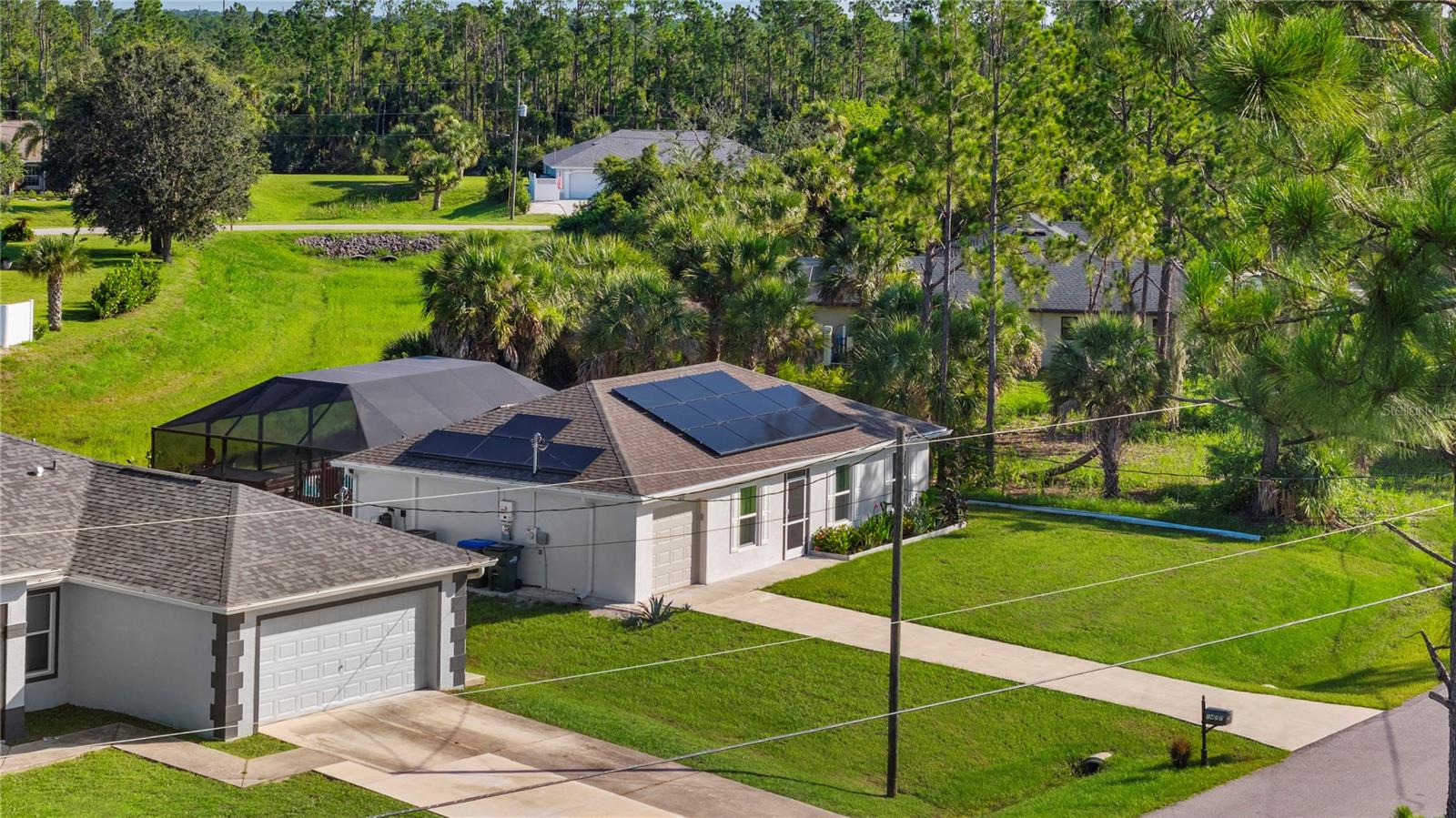 Image 45 of 100 For 1477 Winthrop Street