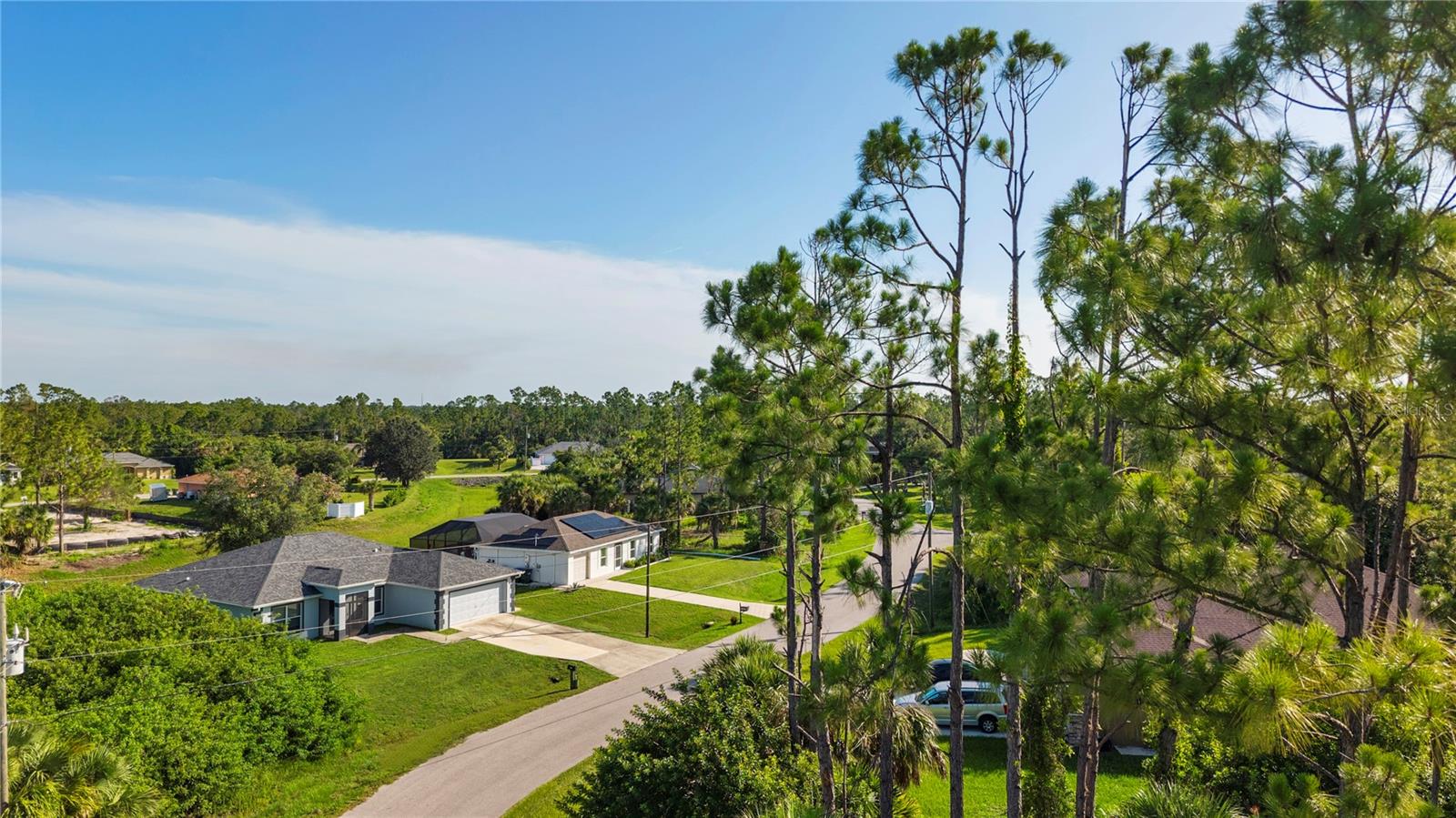 Image 46 of 100 For 1477 Winthrop Street