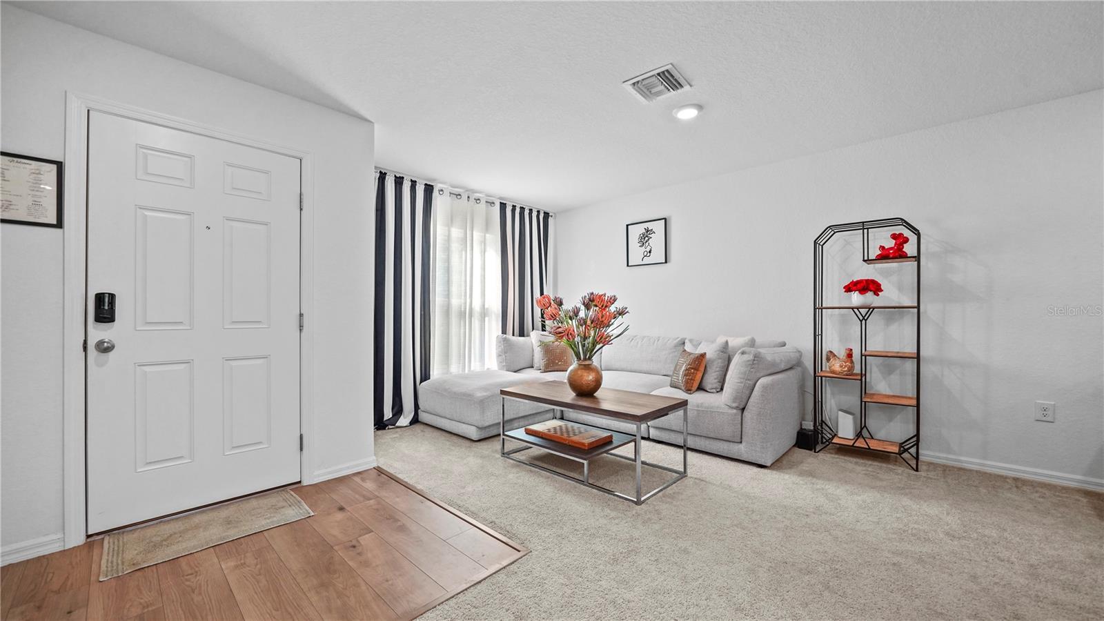 Image 5 of 100 For 1477 Winthrop Street