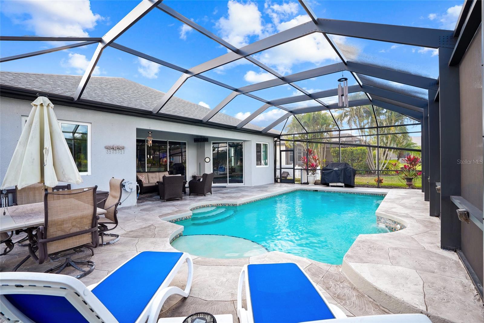 Image 22 of 33 For 12628 30th Street Circle E