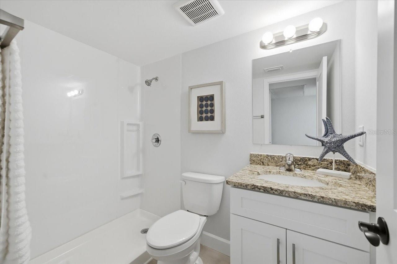 Image 19 of 35 For 200 1st Avenue 104