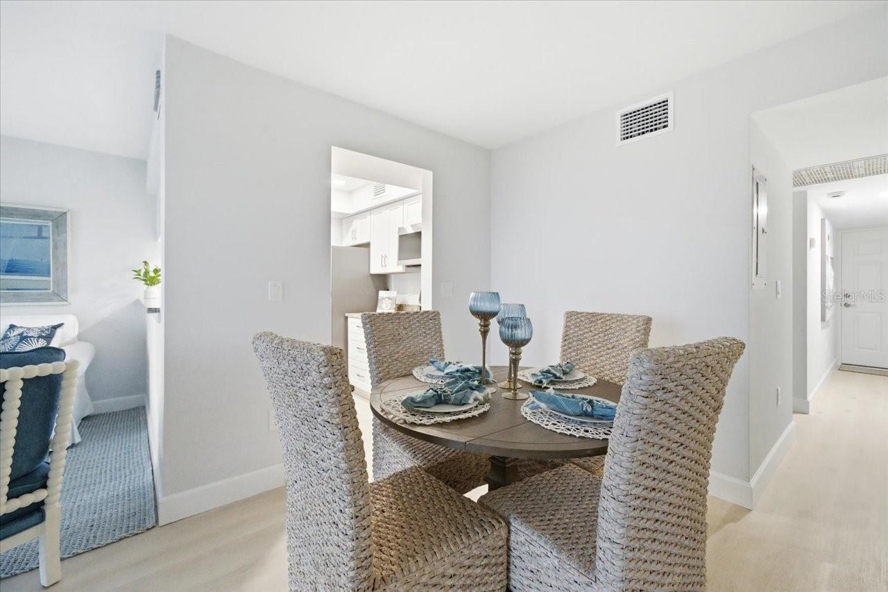 Image 6 of 35 For 200 1st Avenue 104