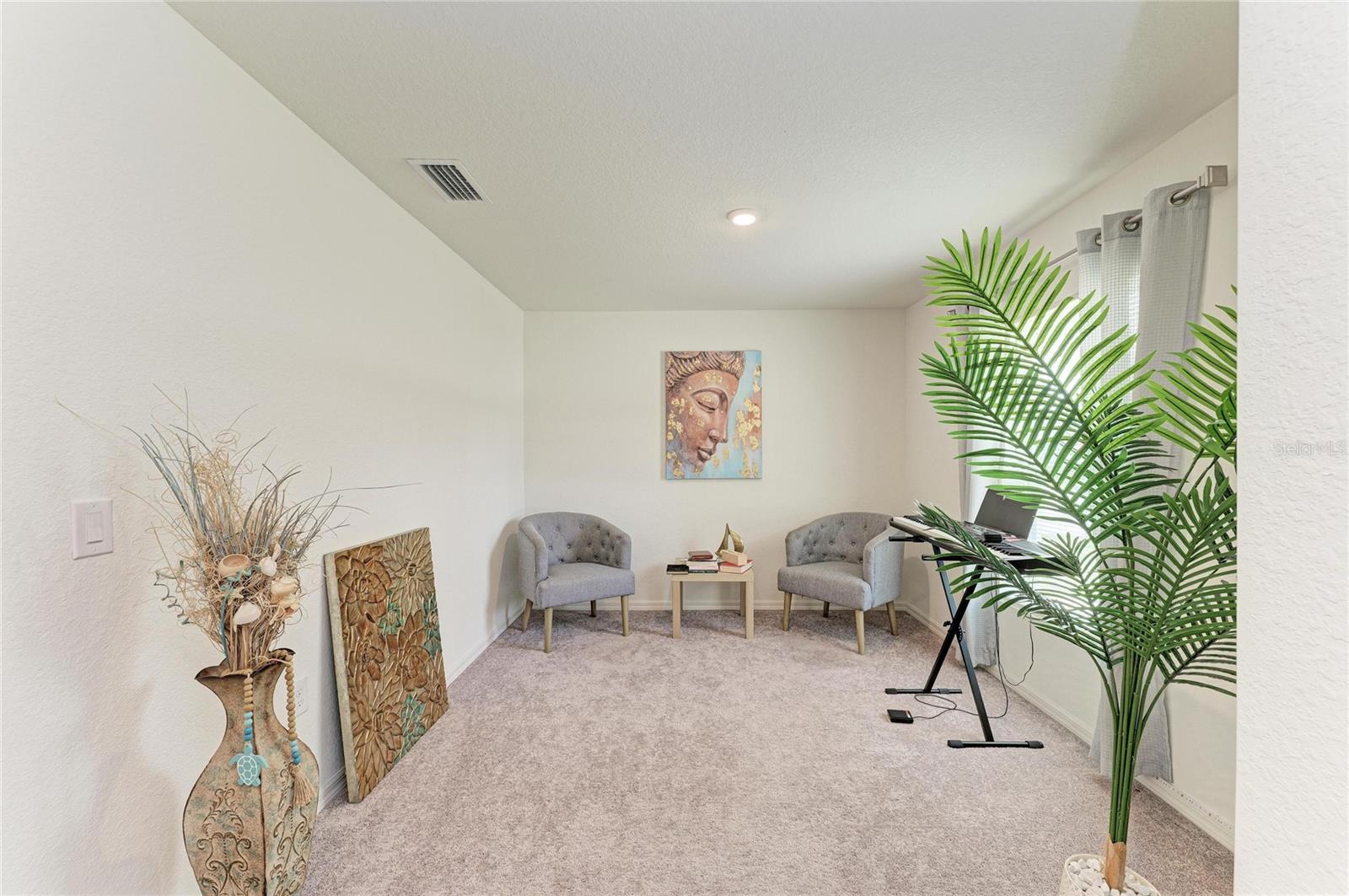 Image 20 of 100 For 7238 Helliwell Street