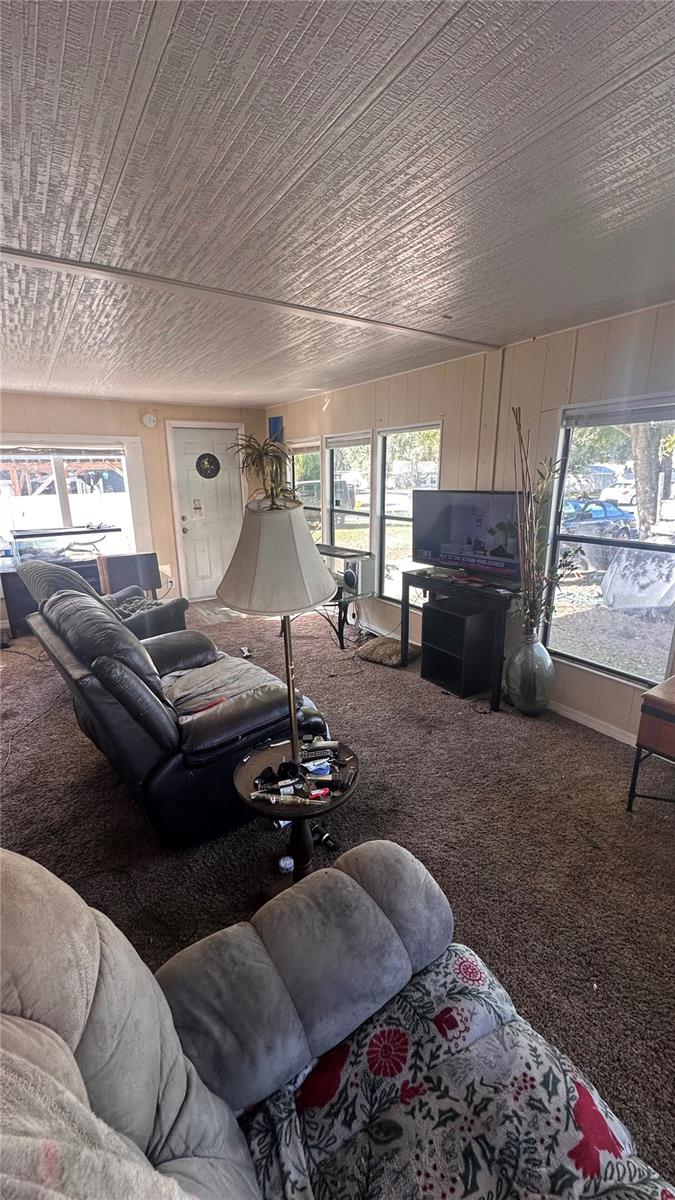 Image 3 of 14 For 8926 Jericho Court