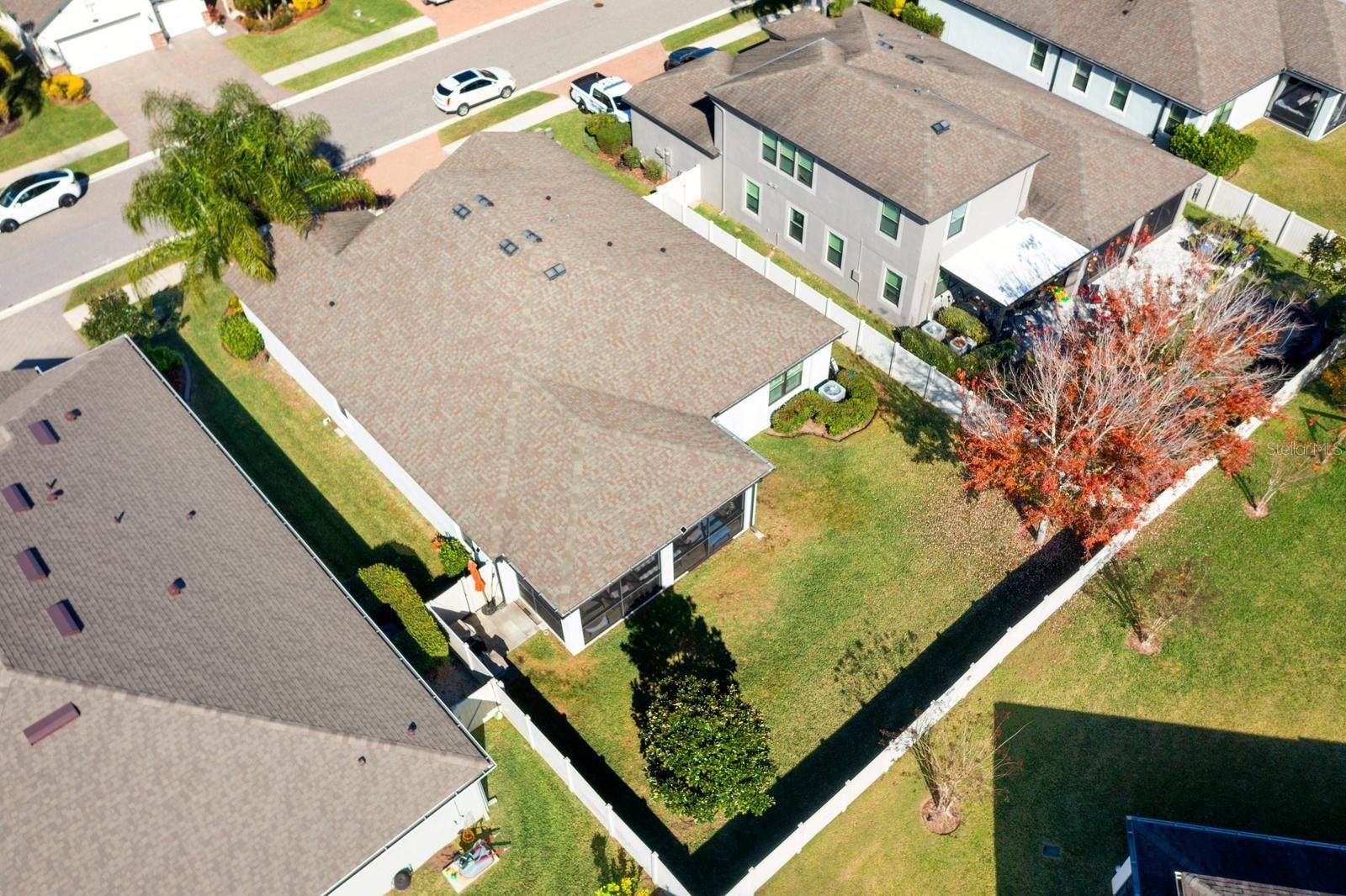 Image 25 of 37 For 18936 Roseate Drive