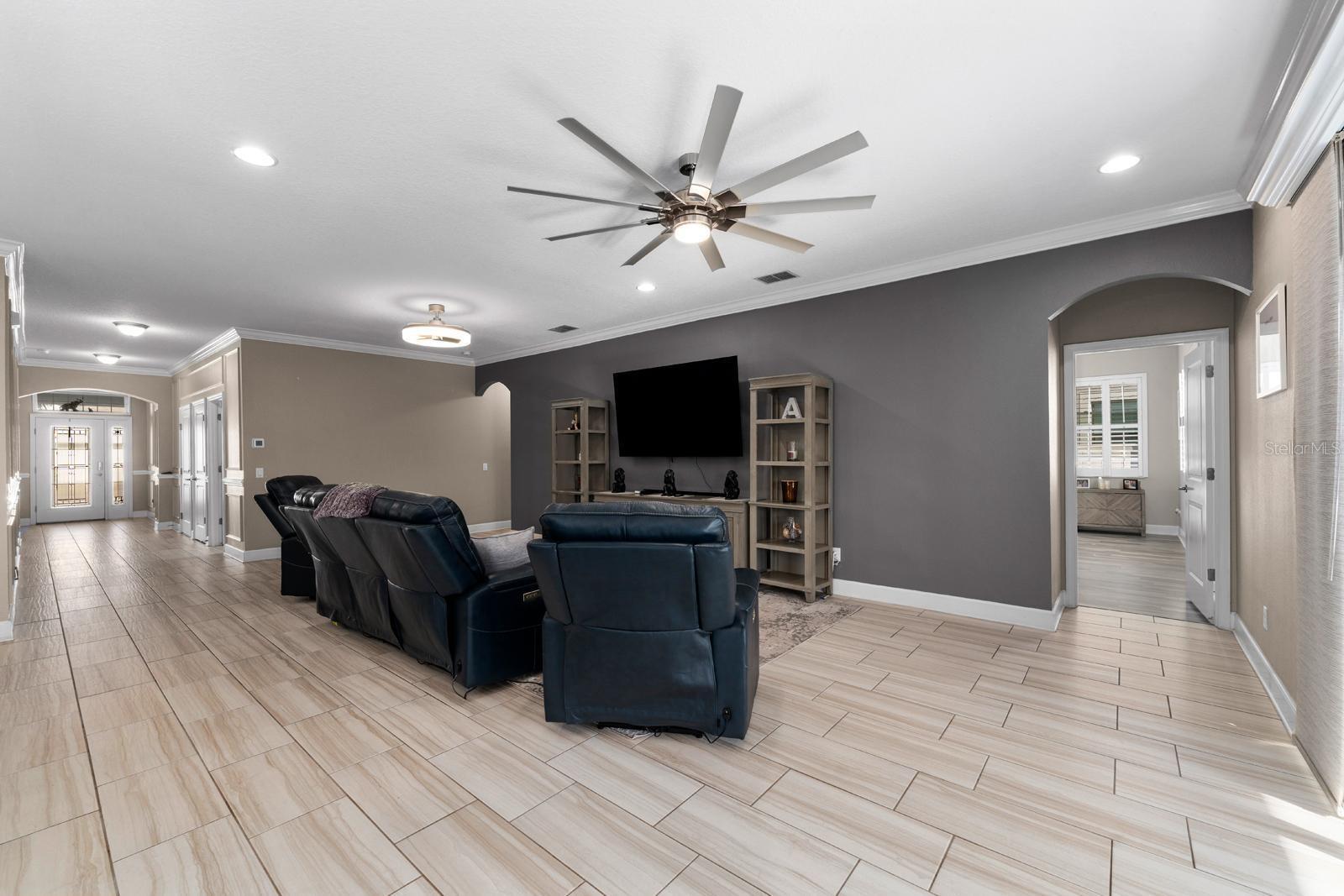 Image 3 of 37 For 18936 Roseate Drive