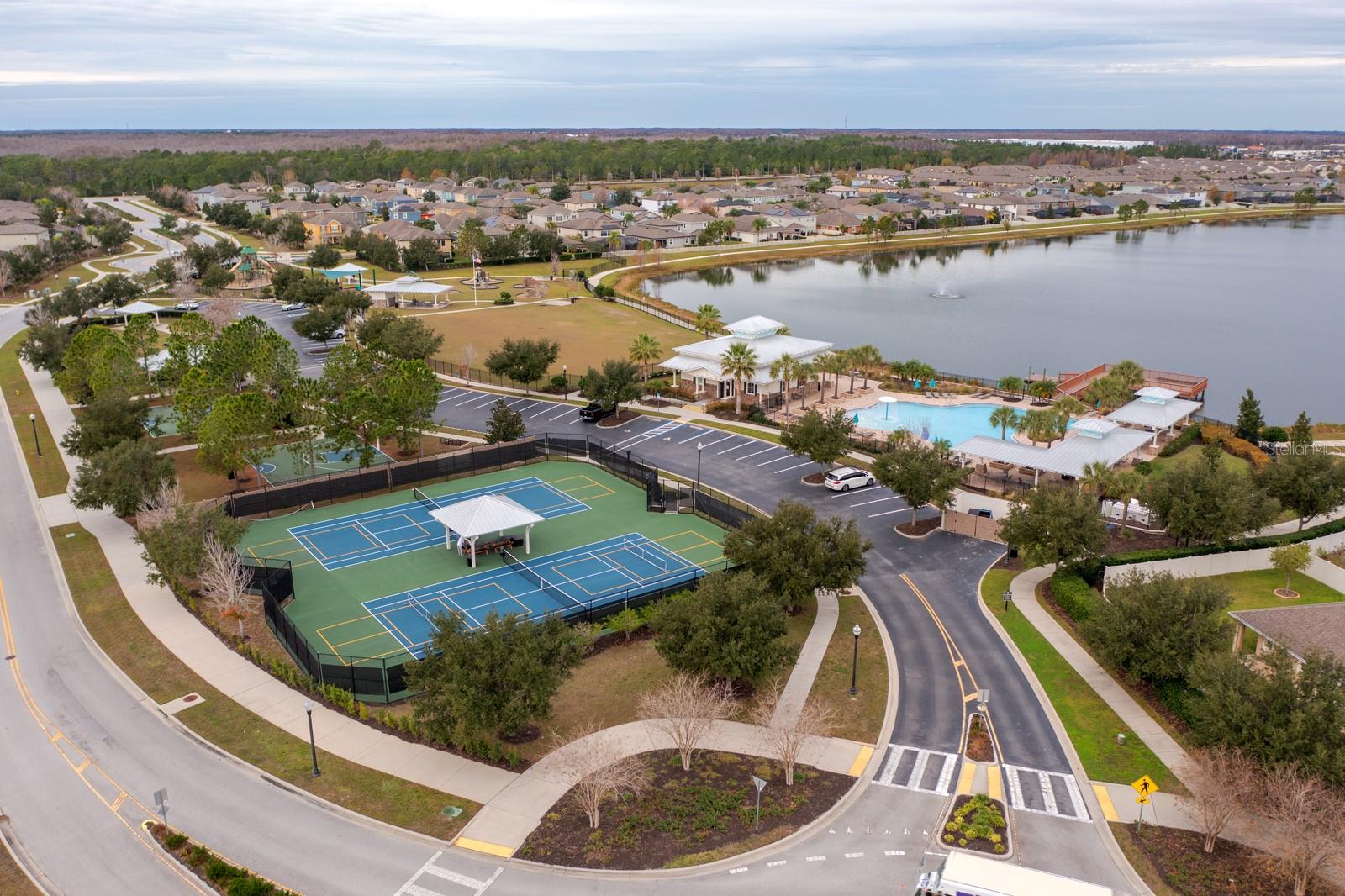 Image 37 of 37 For 18936 Roseate Drive