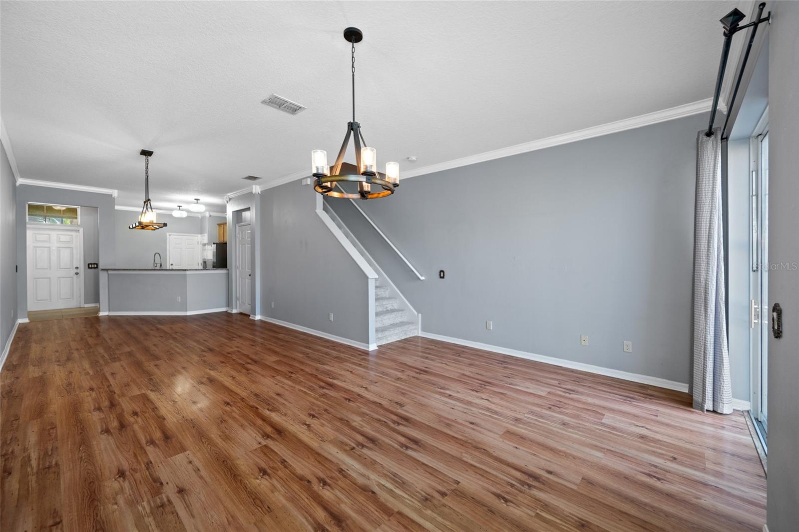 Listing photo id 9 for 12512 Shirebrook Court