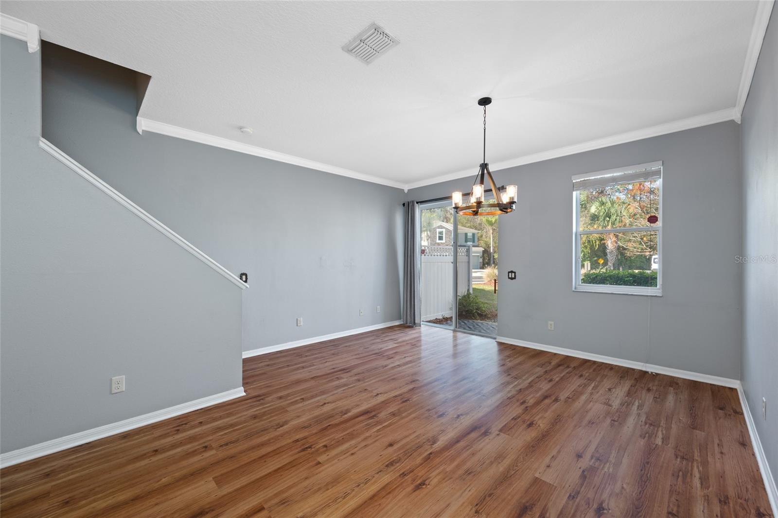 Listing photo id 12 for 12512 Shirebrook Court