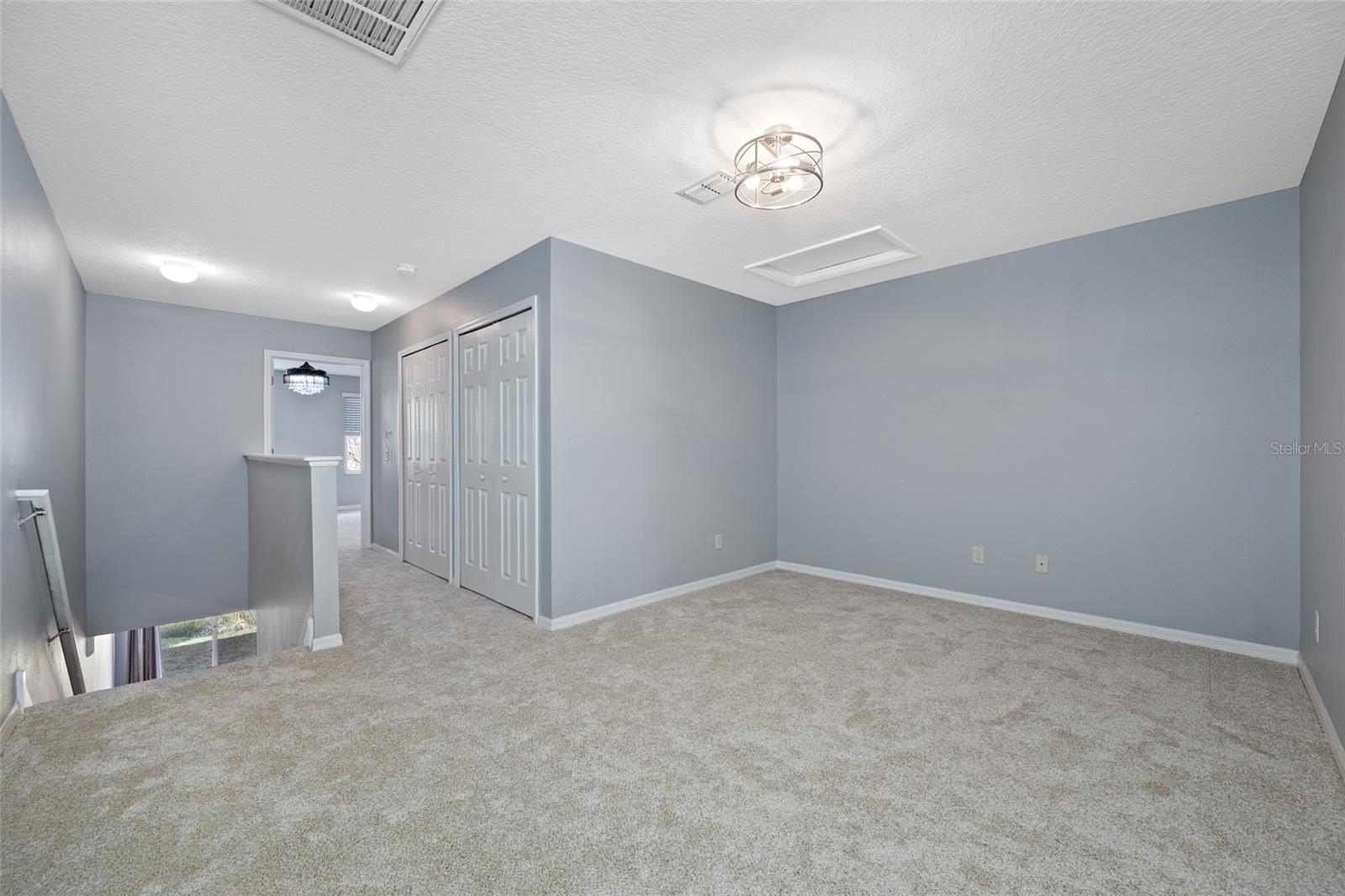 Listing photo id 16 for 12512 Shirebrook Court