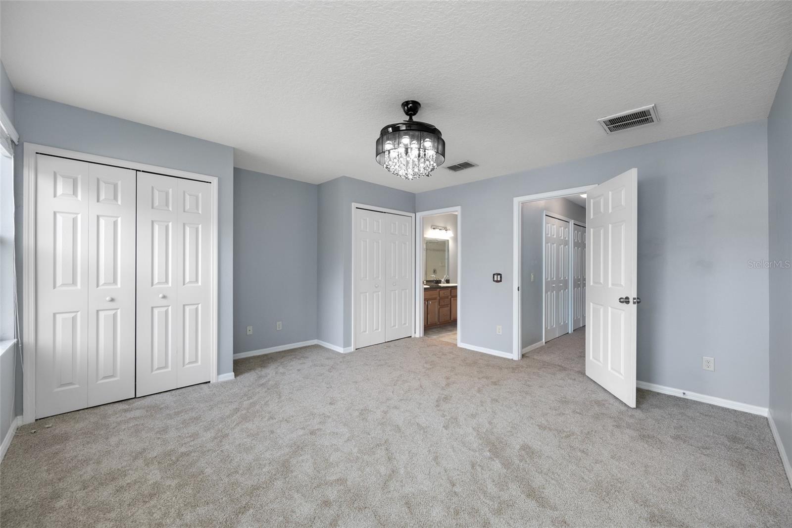 Listing photo id 21 for 12512 Shirebrook Court