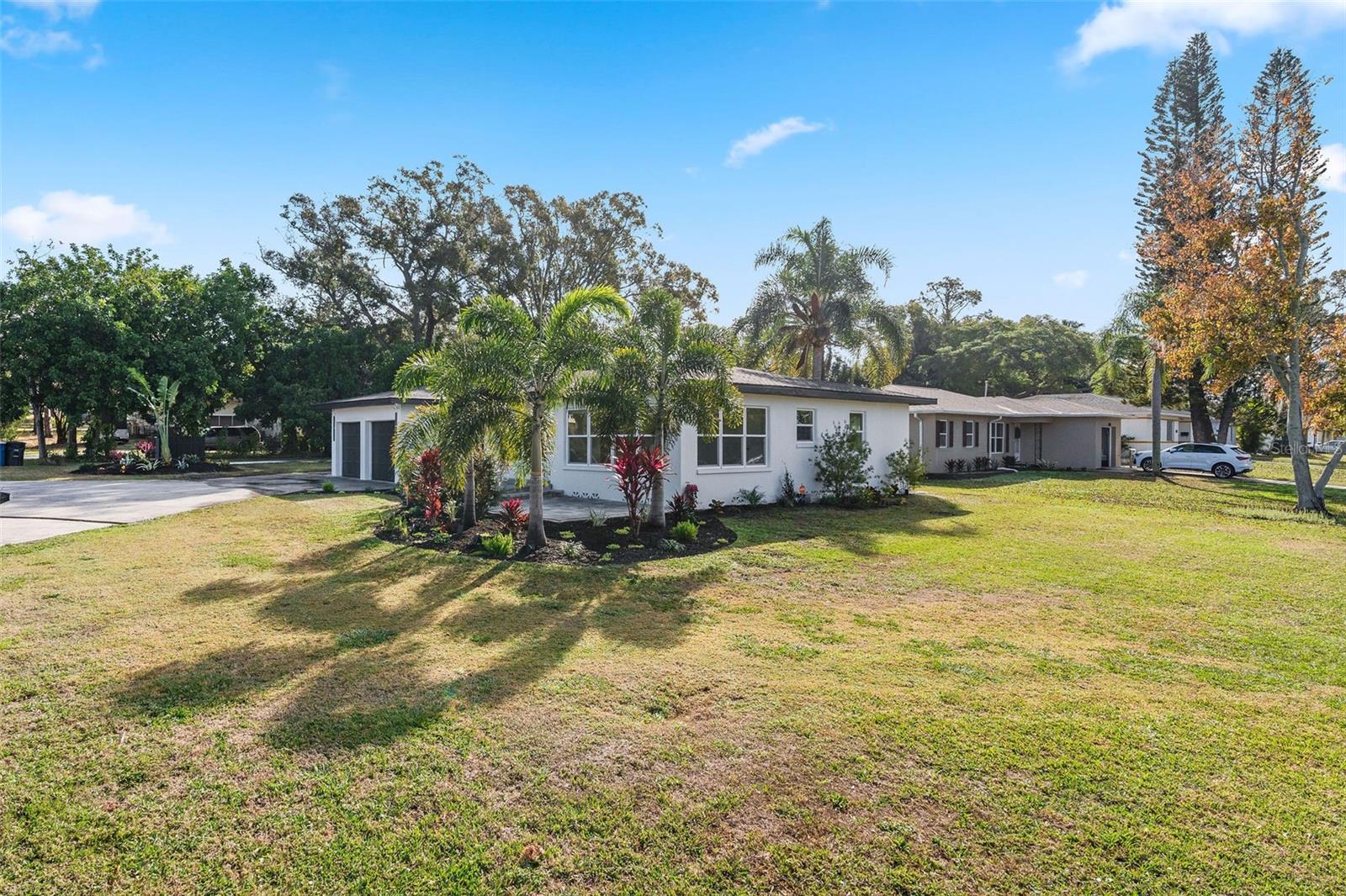 Image 21 of 24 For 1401 Drew Street