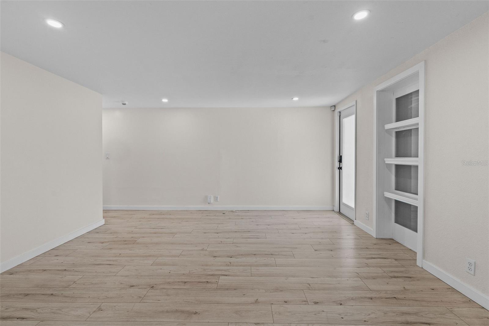 Image 6 of 24 For 1401 Drew Street