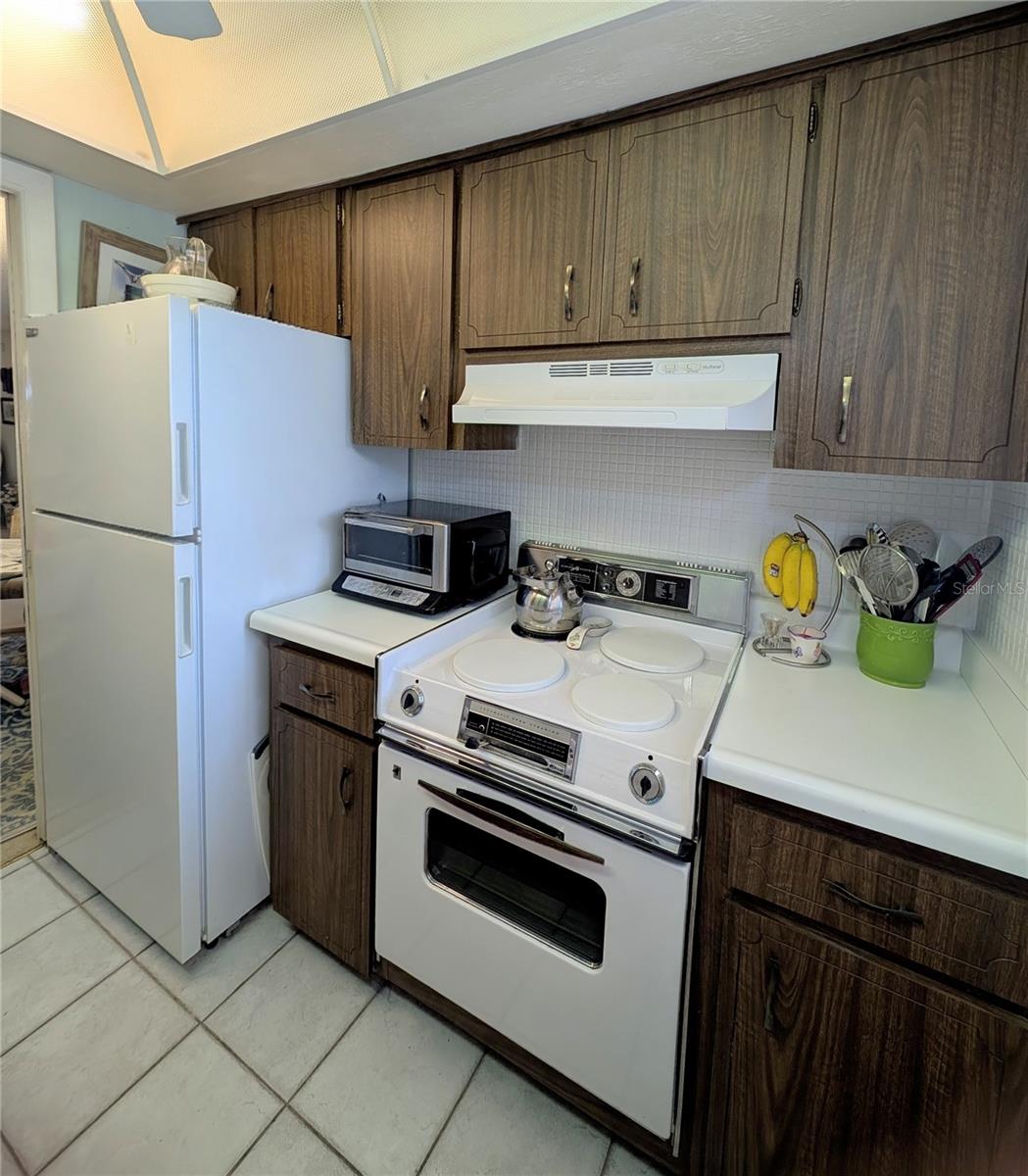 Image 13 of 36 For 1845 Highland Avenue 3-13