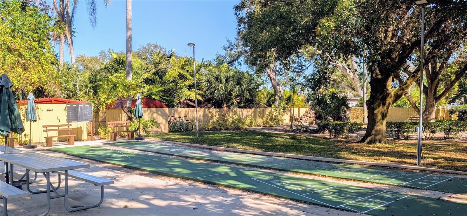 Image 32 of 36 For 1845 Highland Avenue 3-13