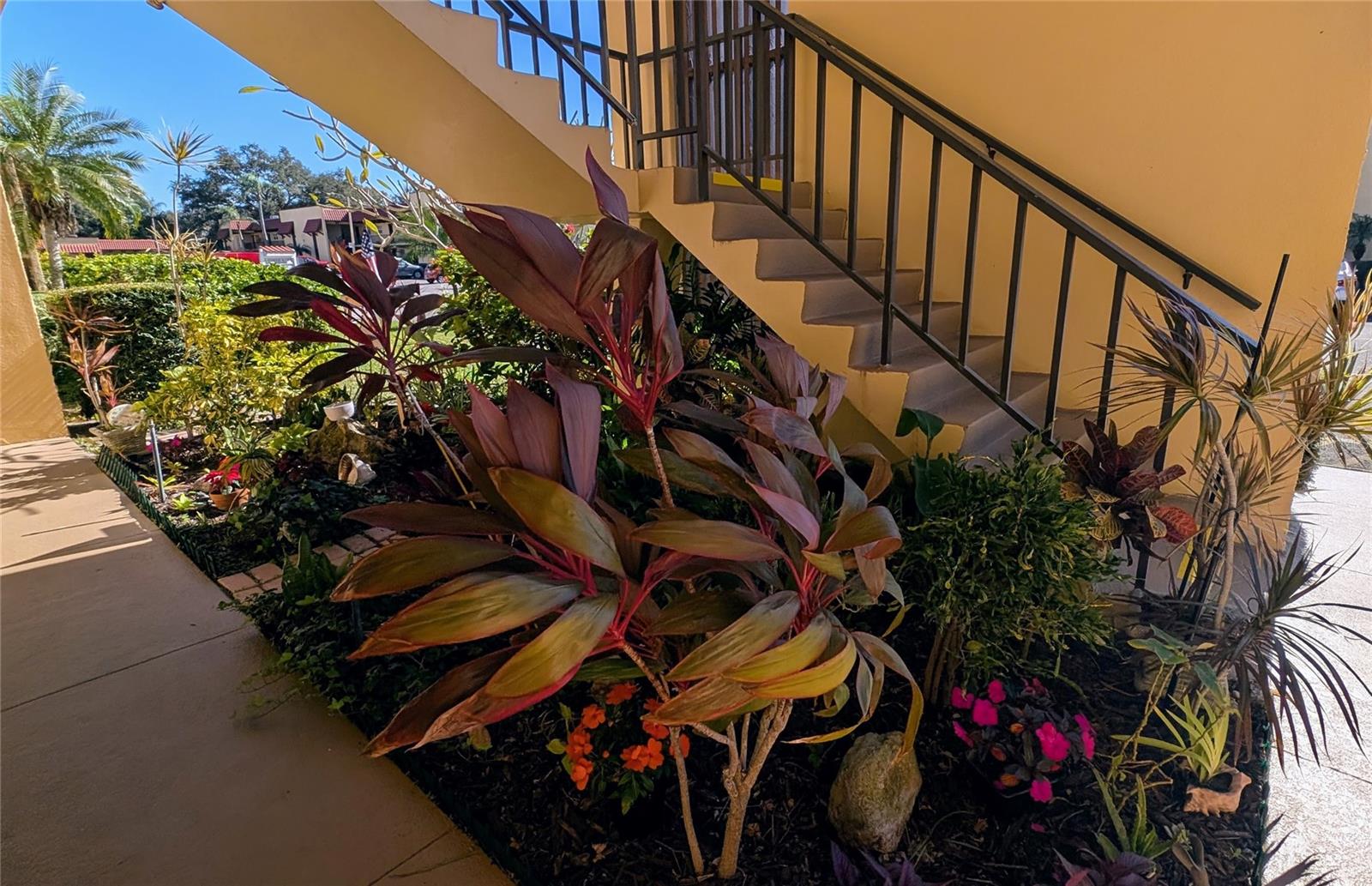 Image 4 of 36 For 1845 Highland Avenue 3-13