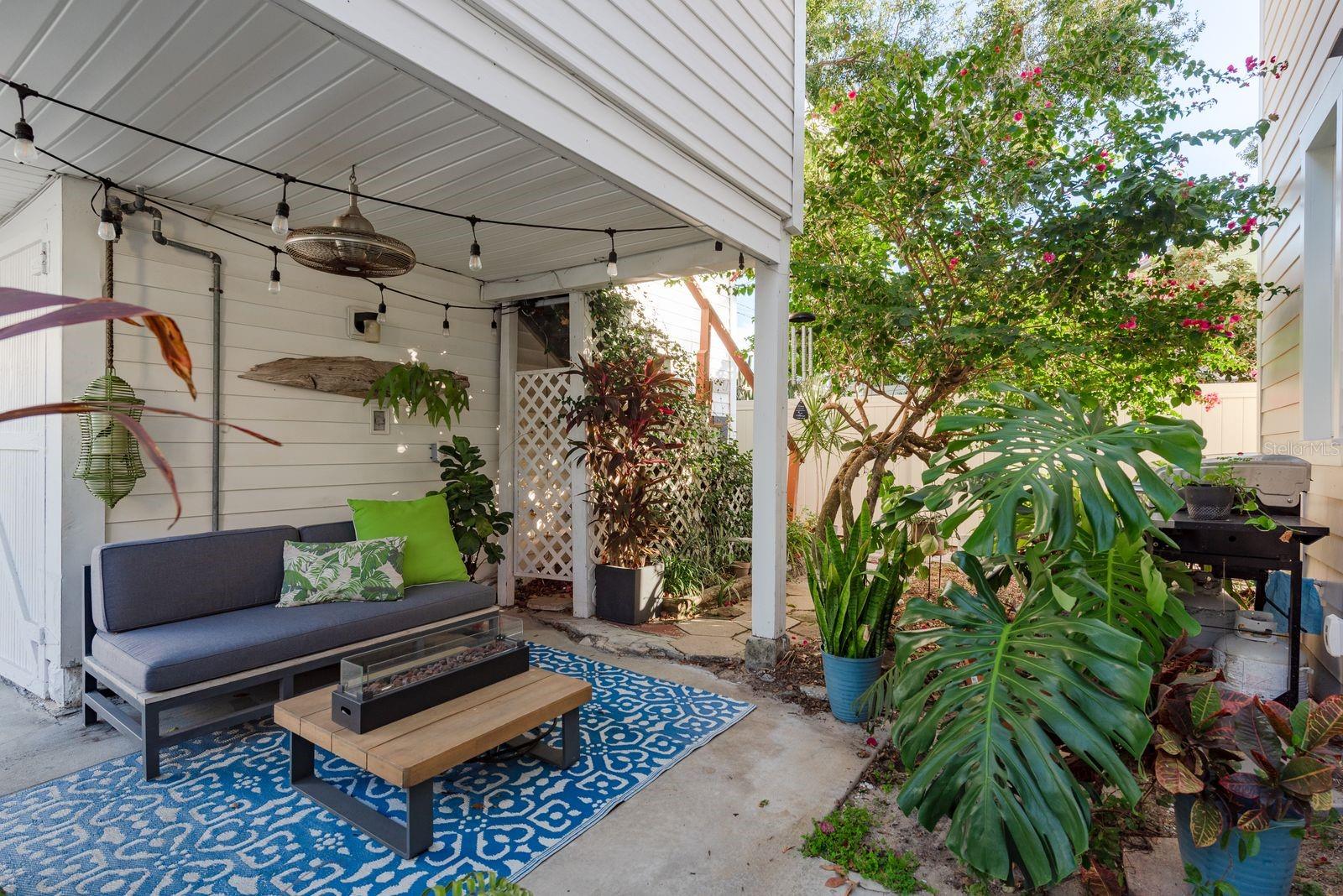 Image 32 of 63 For 927 6th Street N