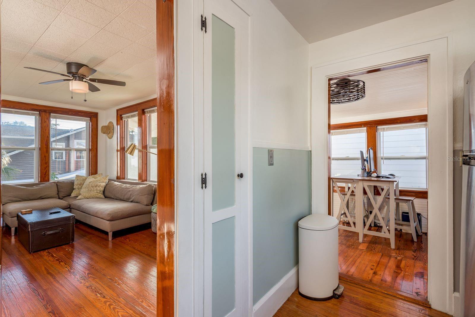 Image 43 of 63 For 927 6th Street N