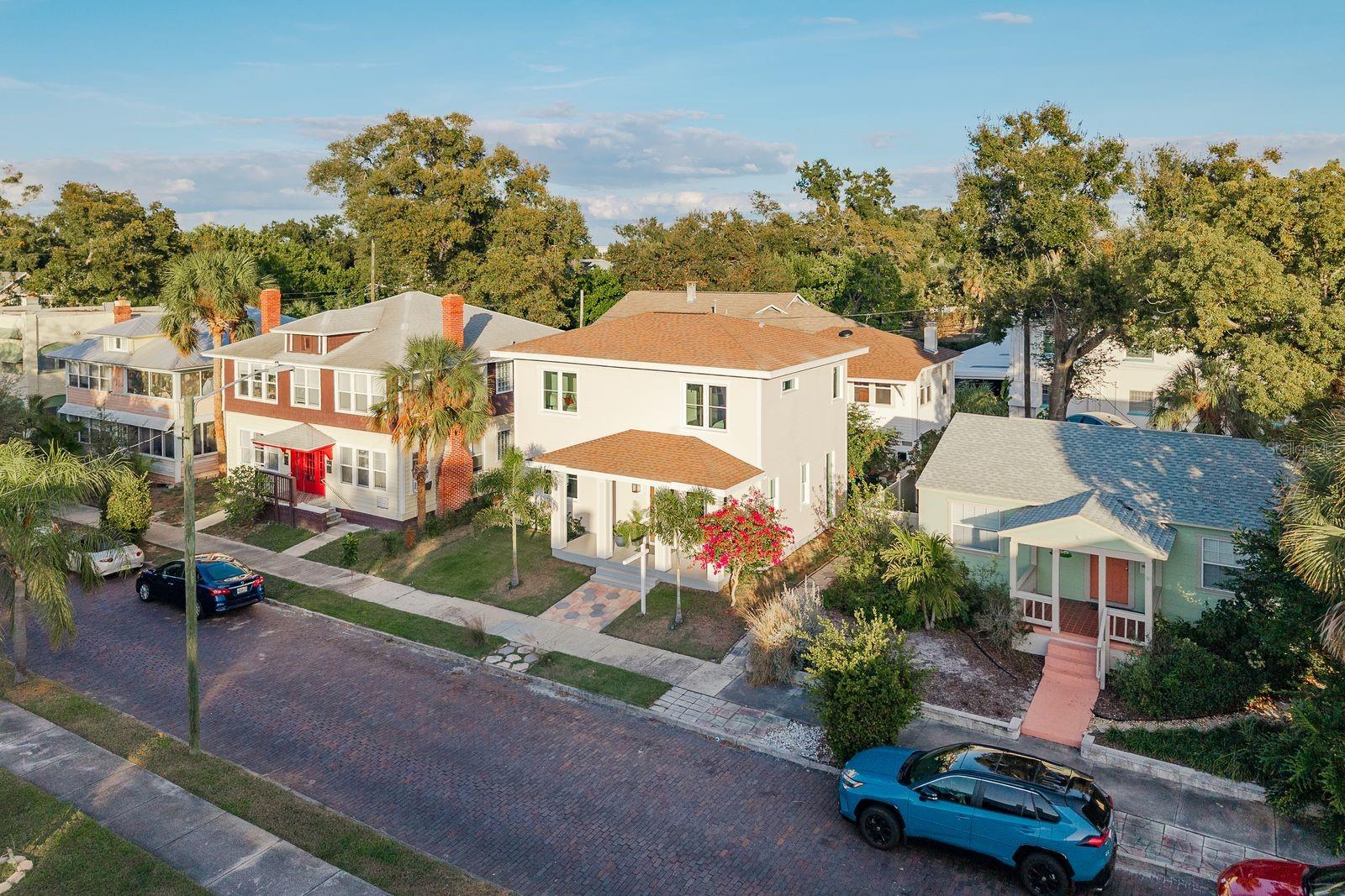 Image 55 of 63 For 927 6th Street N