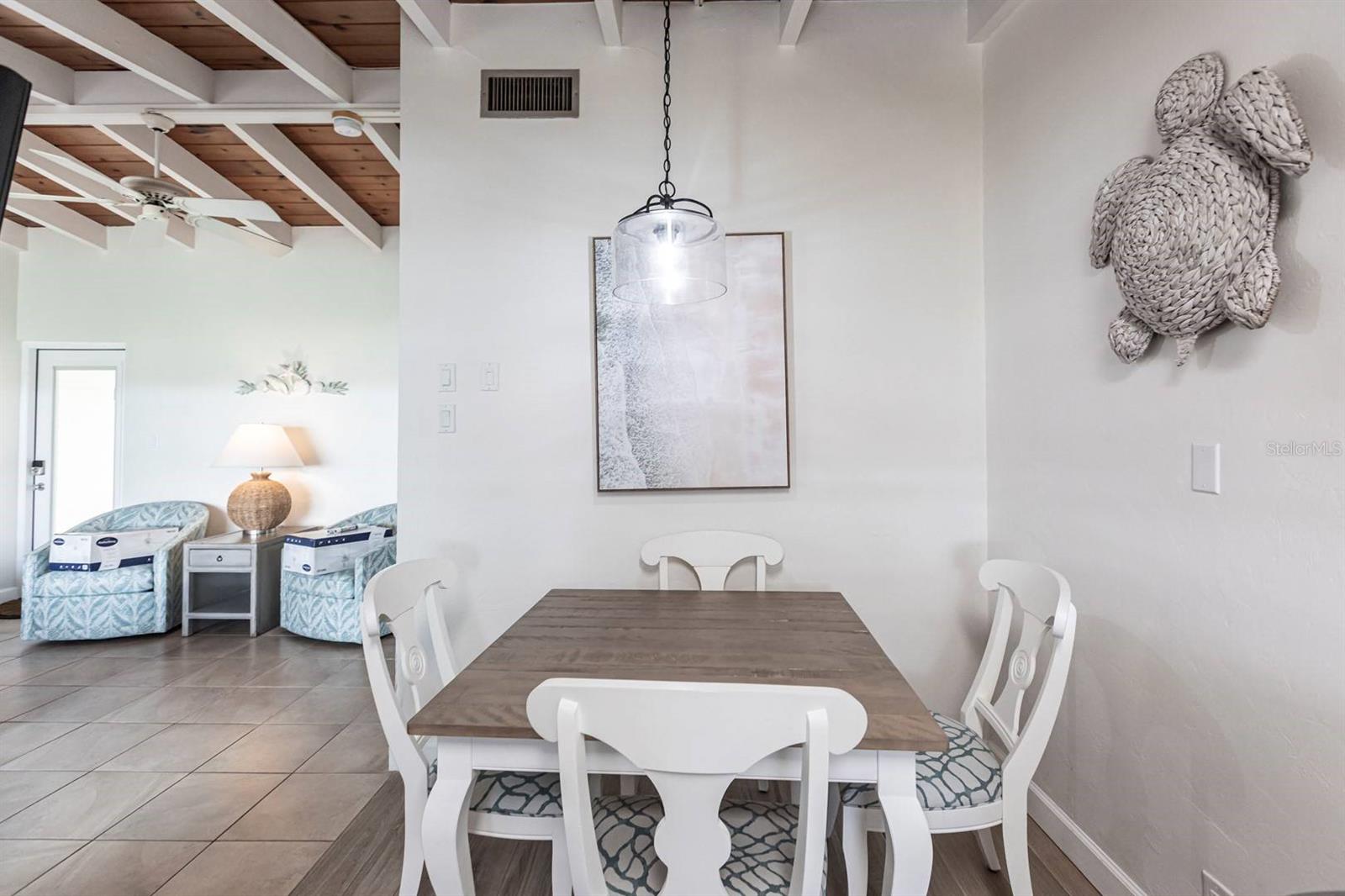 Image 5 of 26 For 6006 Midnight Pass Road 63