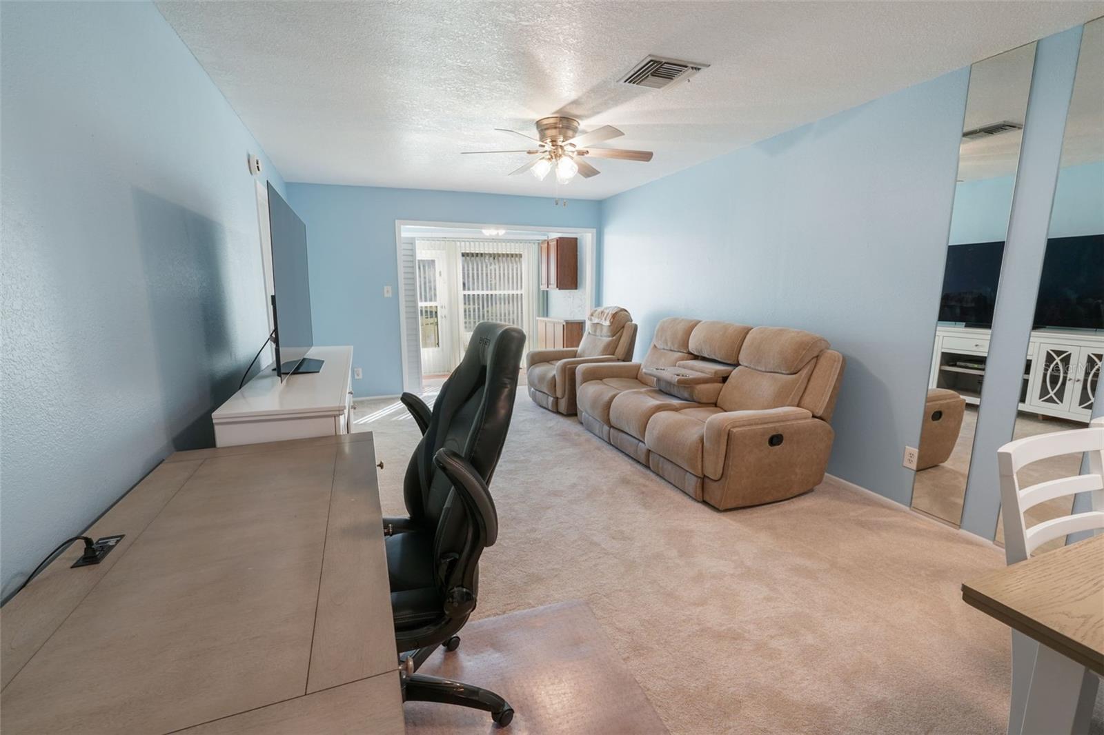 Image 7 of 24 For 2465 Northside Drive 102