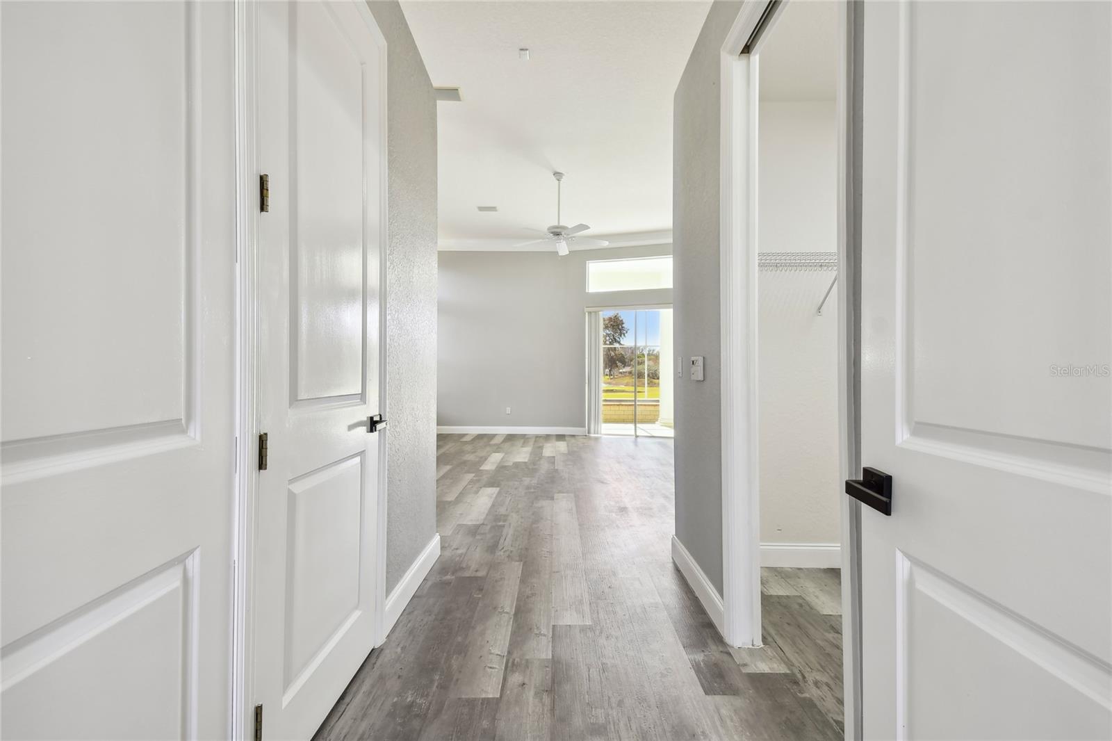 Listing photo id 30 for 6644 Country Club Road