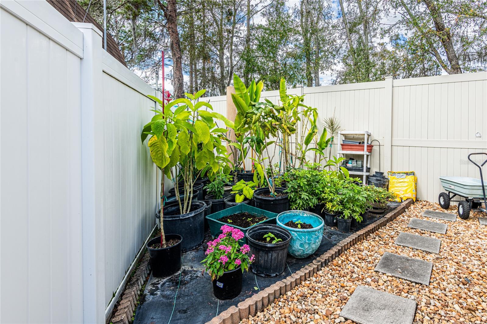 Image 33 of 37 For 20300 Leonard Road 33