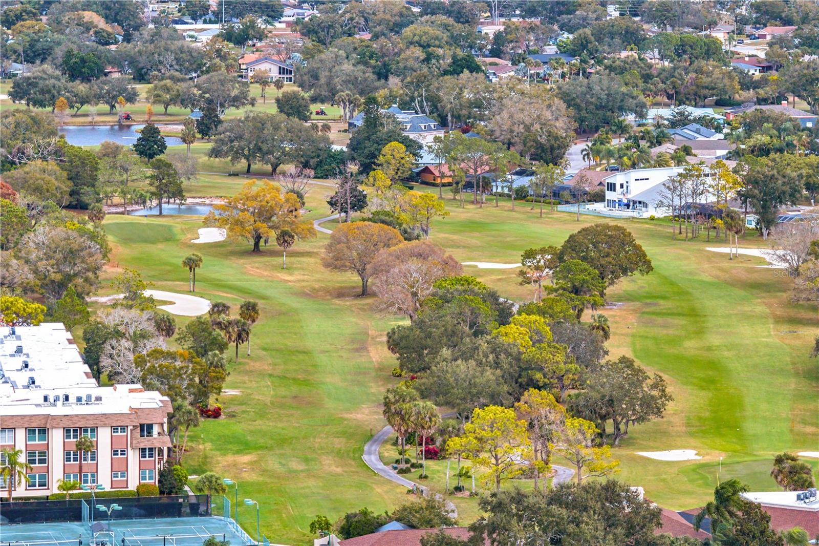 Image 38 of 41 For 2656 Clubhouse Drive S