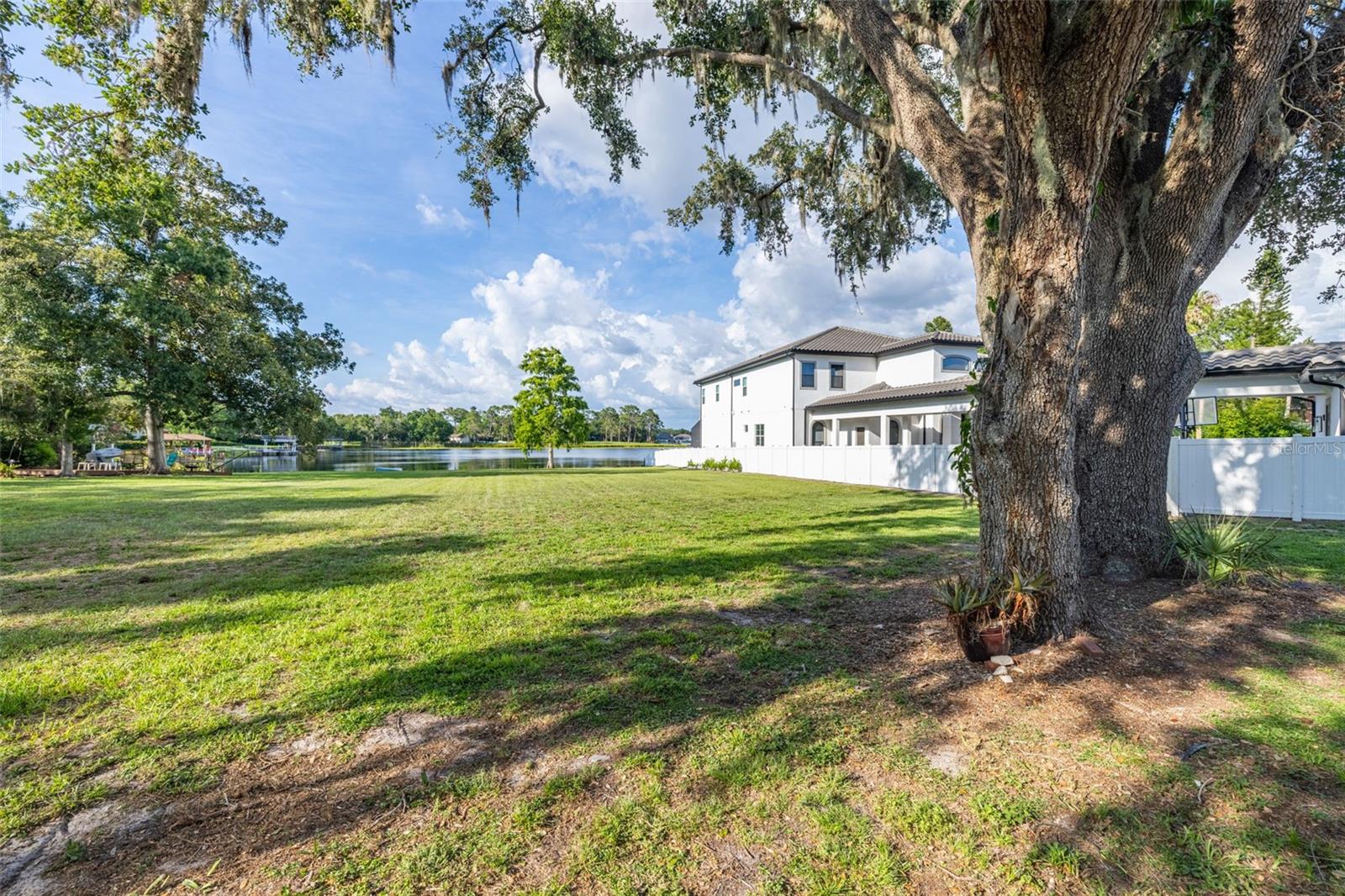 Image 27 of 38 For 2533 Habana Place