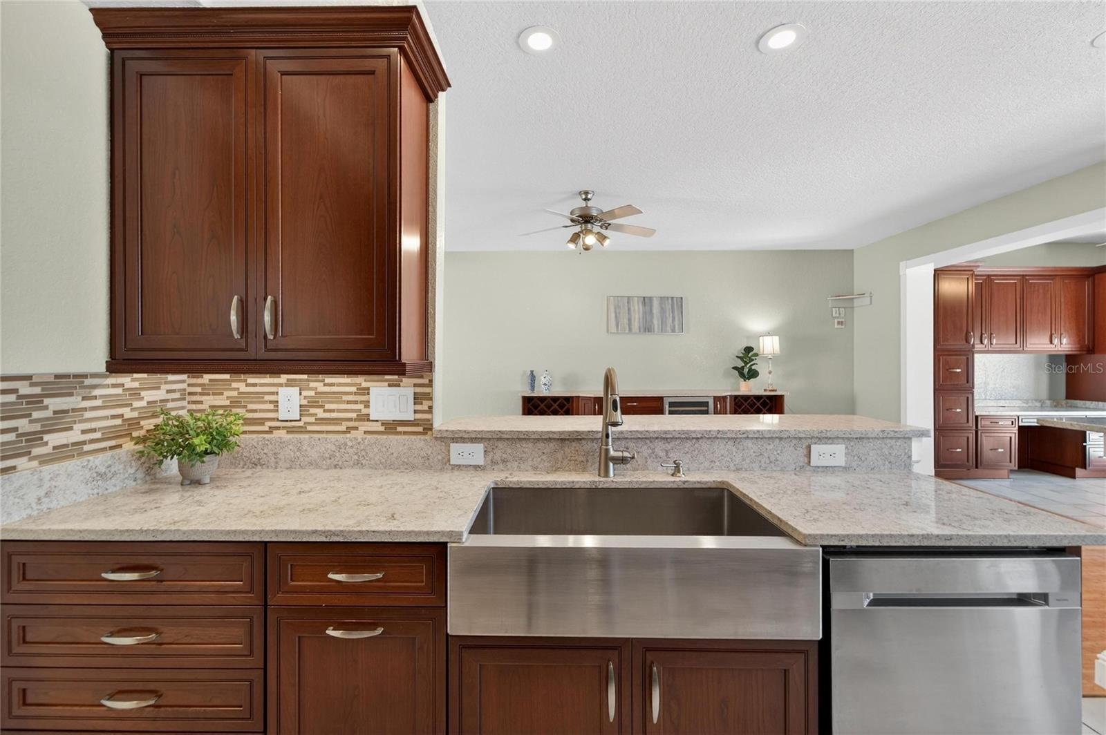 Image 20 of 67 For 1726 Loriana Street