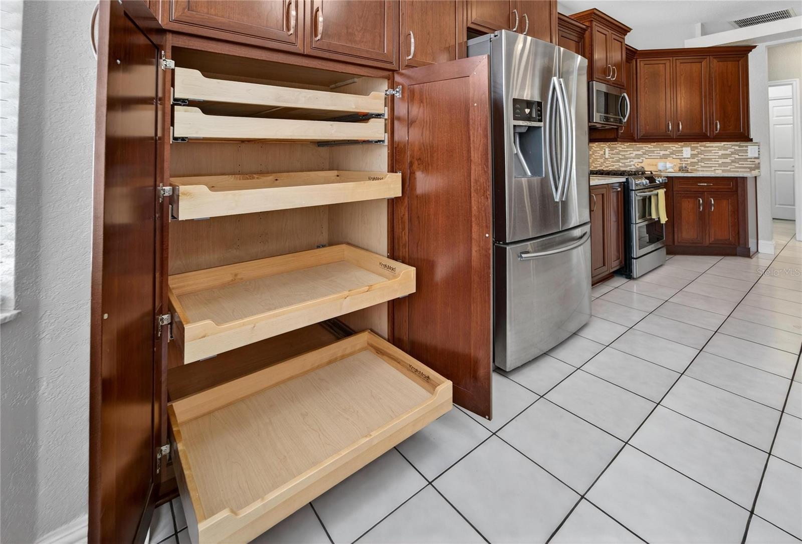 Image 23 of 67 For 1726 Loriana Street