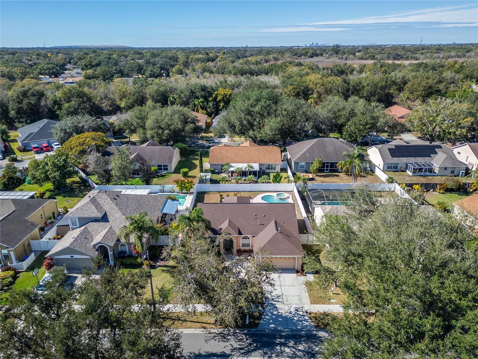 Image 57 of 67 For 1726 Loriana Street