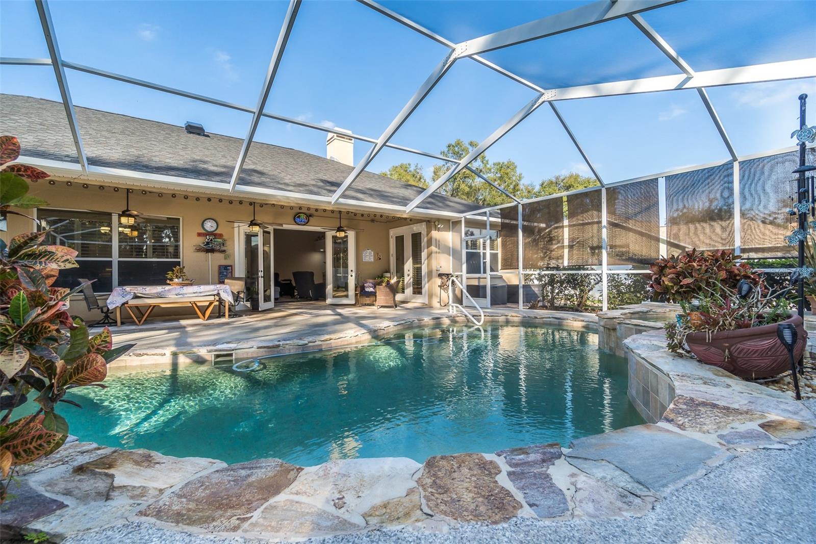 Image 15 of 18 For 2807 Commonwealth Avenue