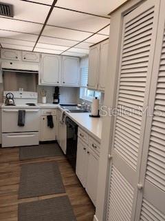 Image 9 of 11 For 1200 Shore Drive Ne 201