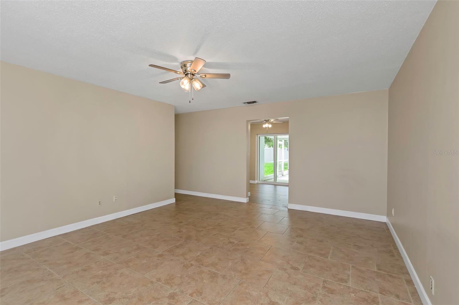 Image 16 of 47 For 6842 62nd Avenue N