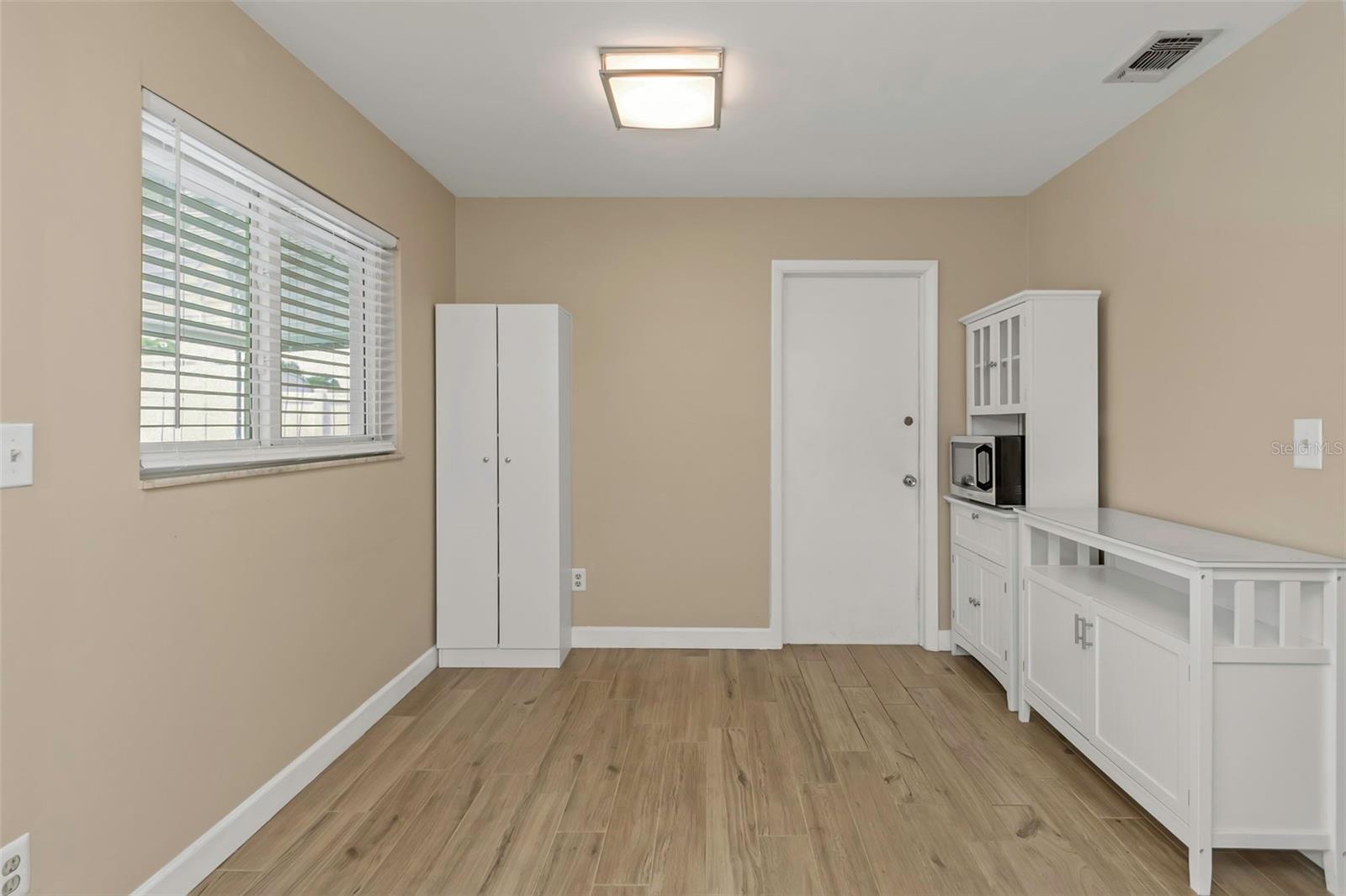 Image 19 of 47 For 6842 62nd Avenue N