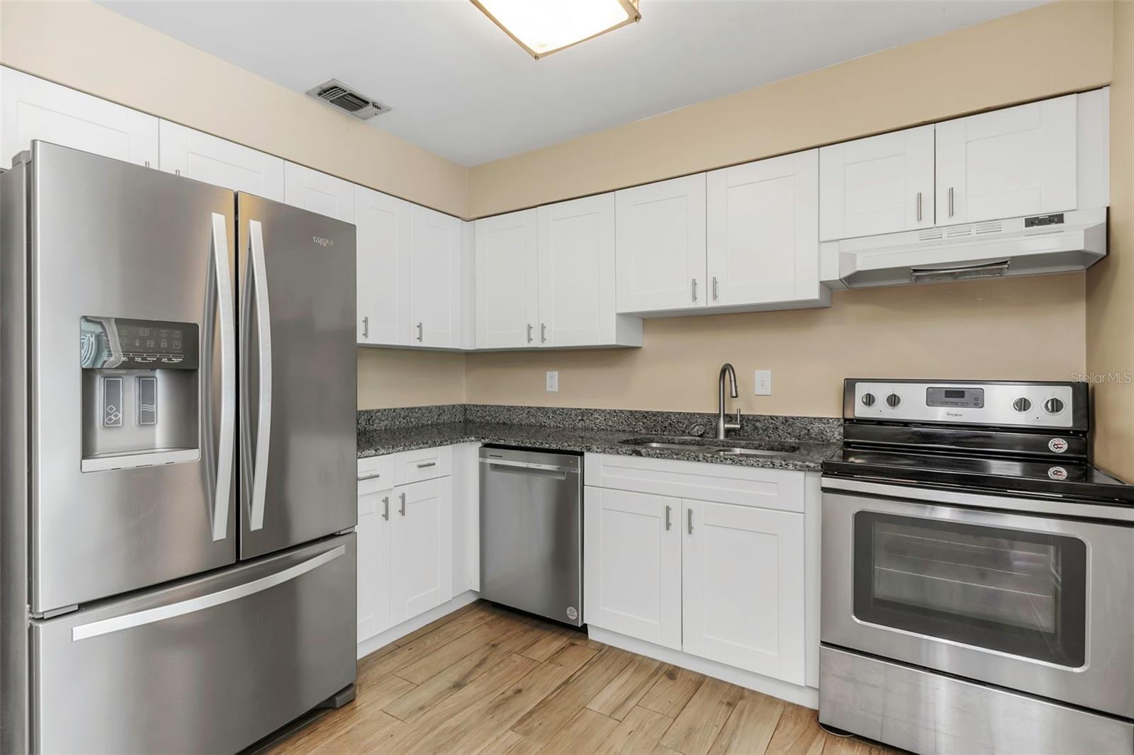 Image 21 of 47 For 6842 62nd Avenue N