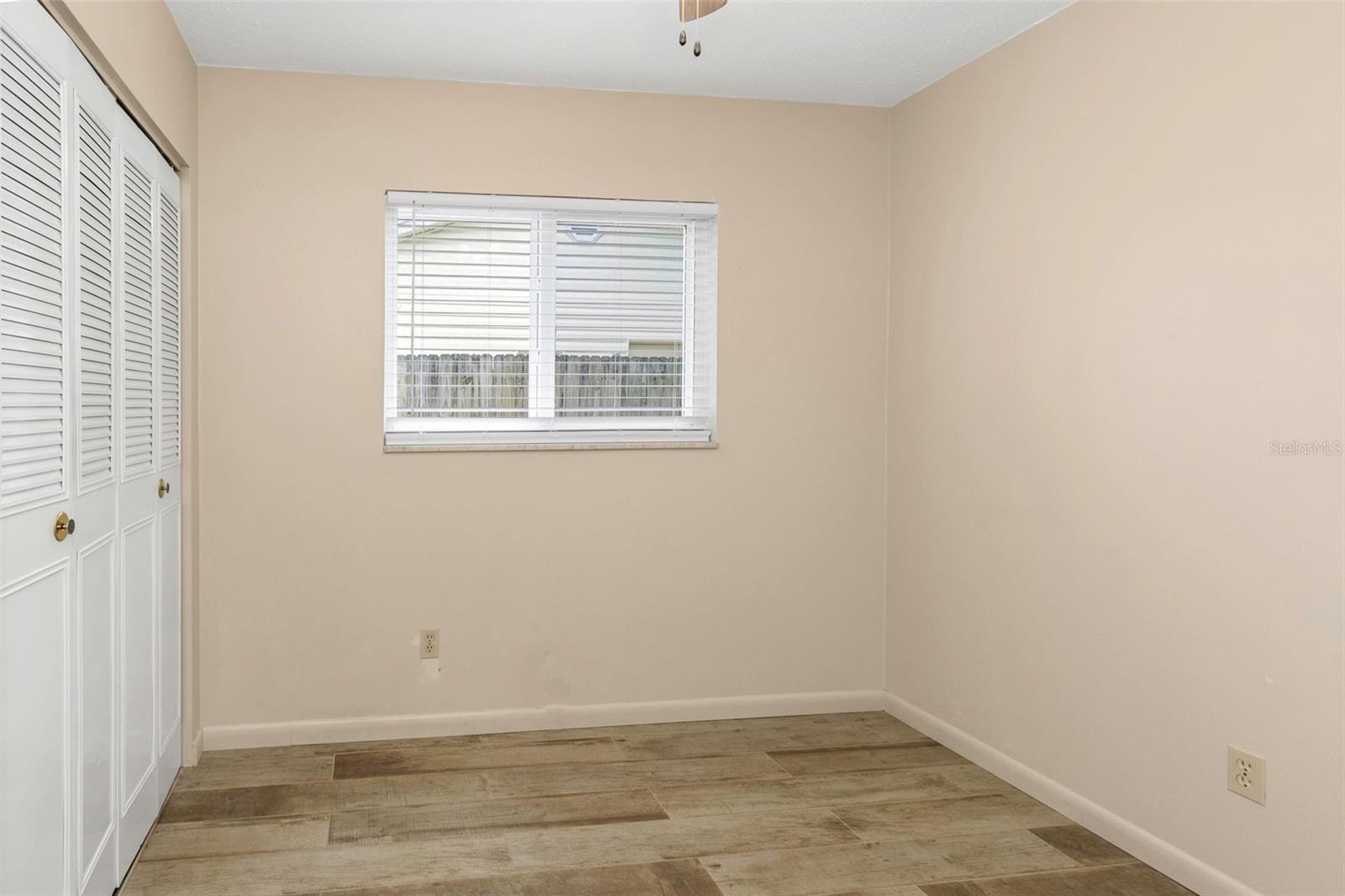 Image 35 of 47 For 6842 62nd Avenue N