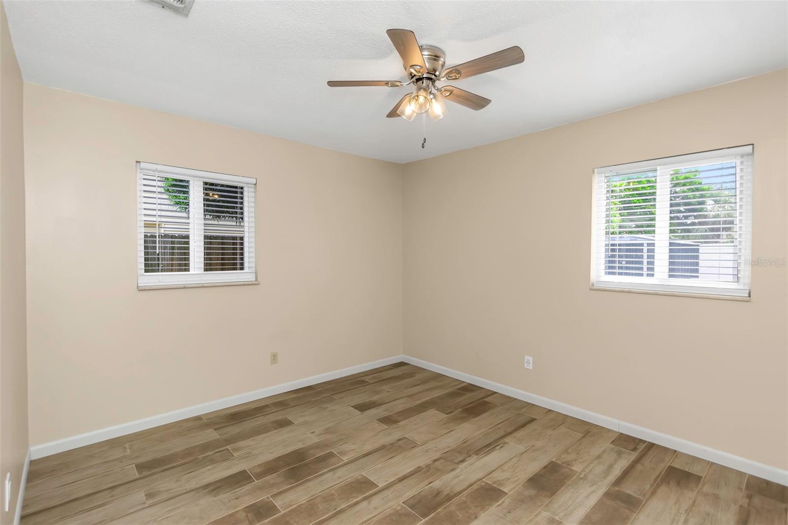 Image 39 of 47 For 6842 62nd Avenue N