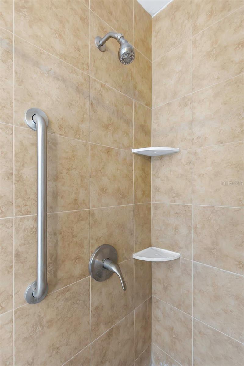 Image 45 of 47 For 6842 62nd Avenue N