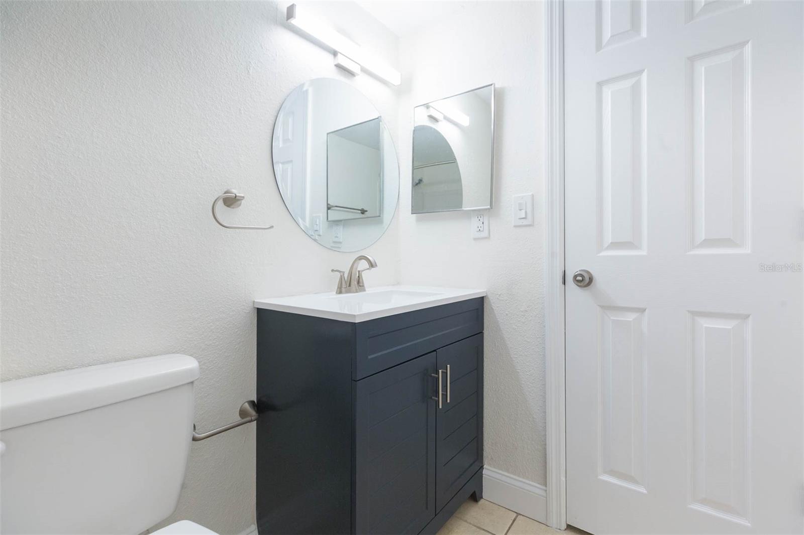 Image 20 of 26 For 5221 Bayshore Boulevard 10