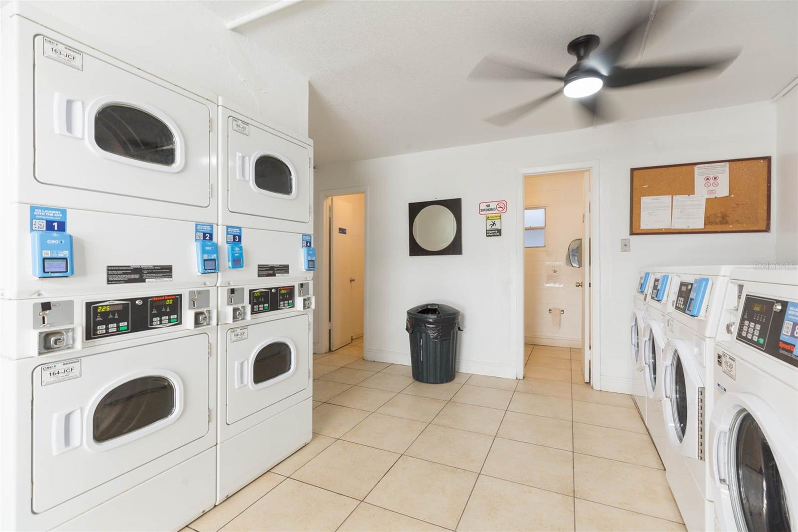 Image 24 of 26 For 5221 Bayshore Boulevard 10