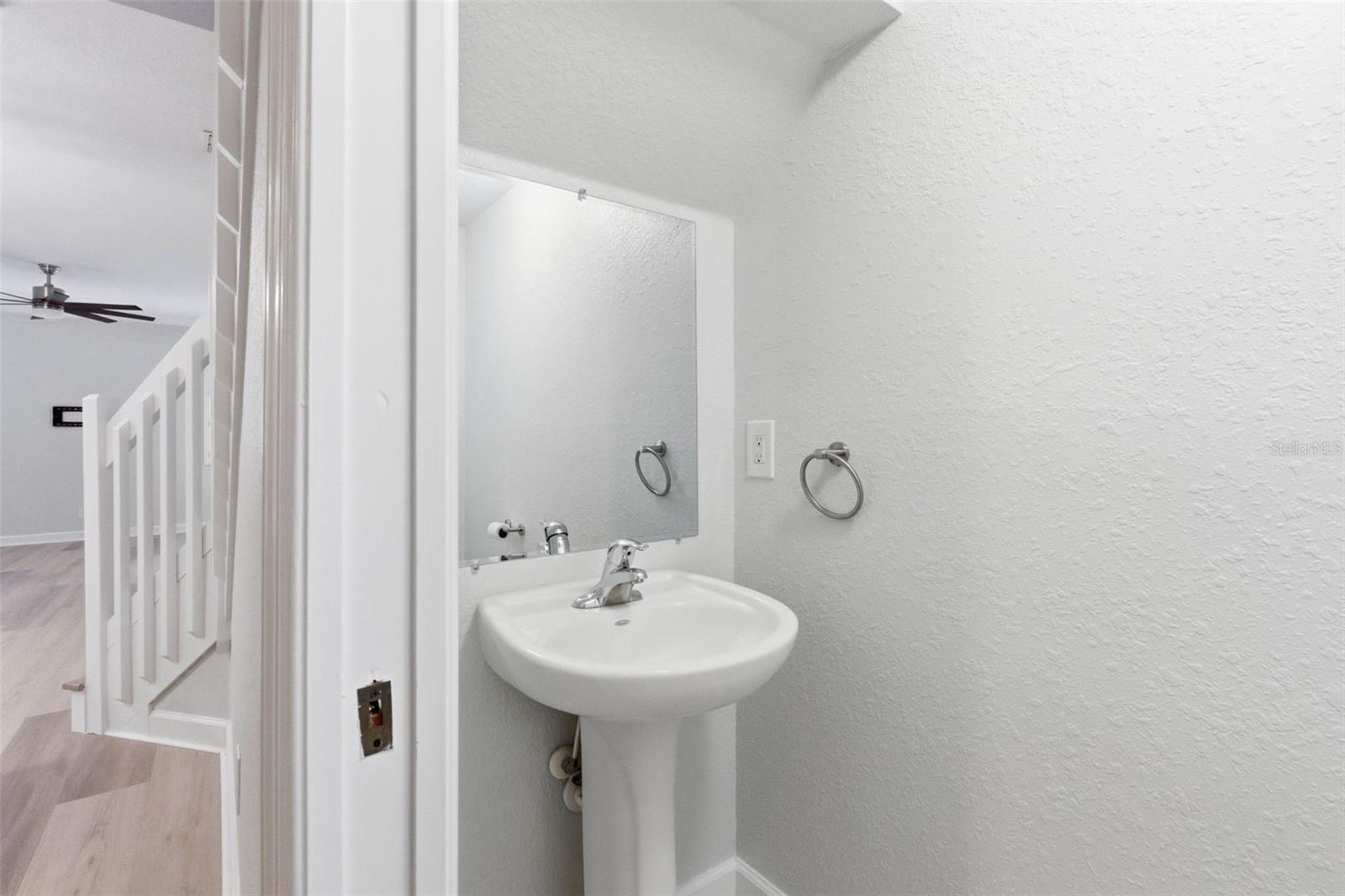 Image 13 of 33 For 5346 Neil Drive