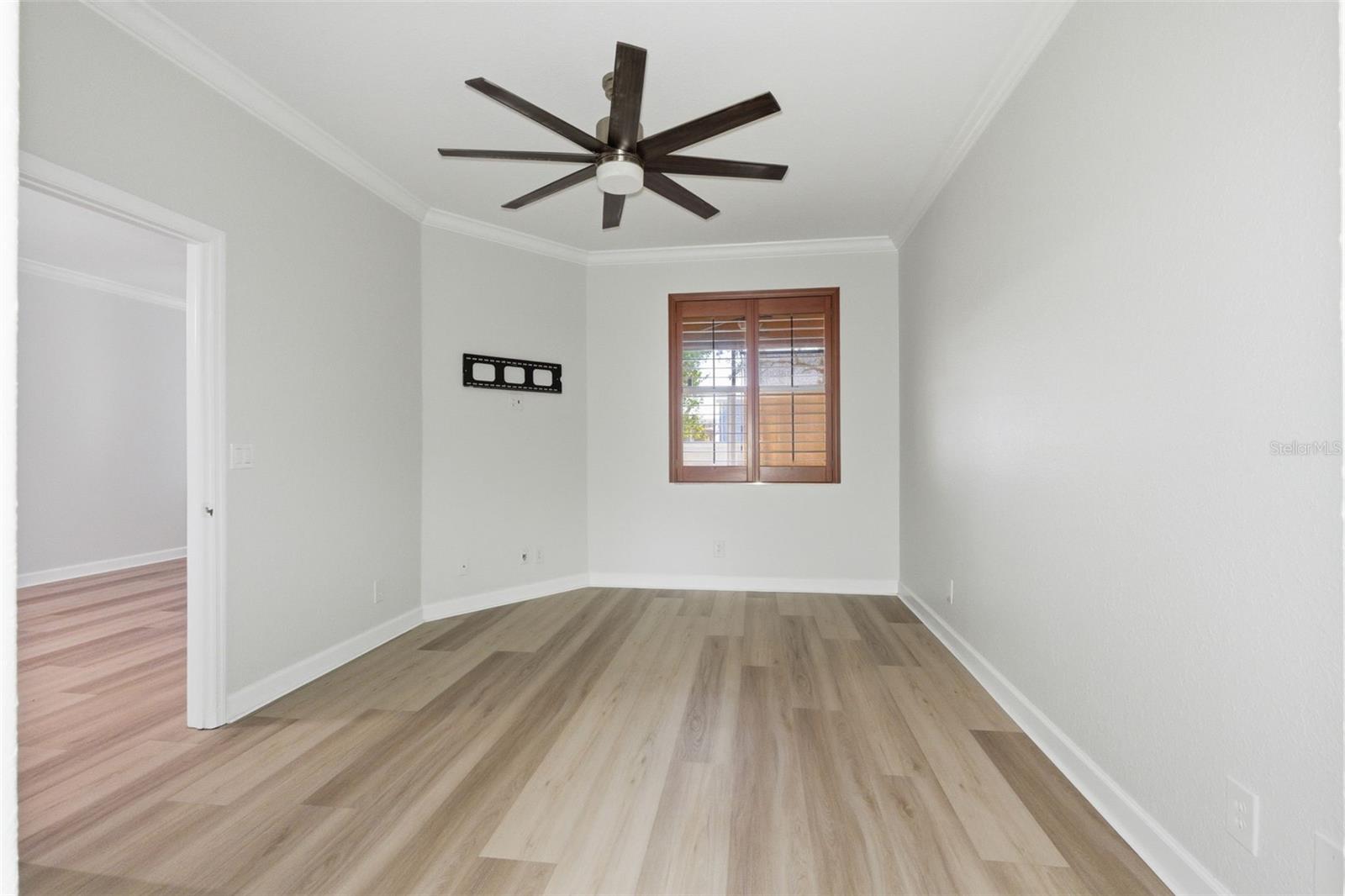 Image 15 of 33 For 5346 Neil Drive