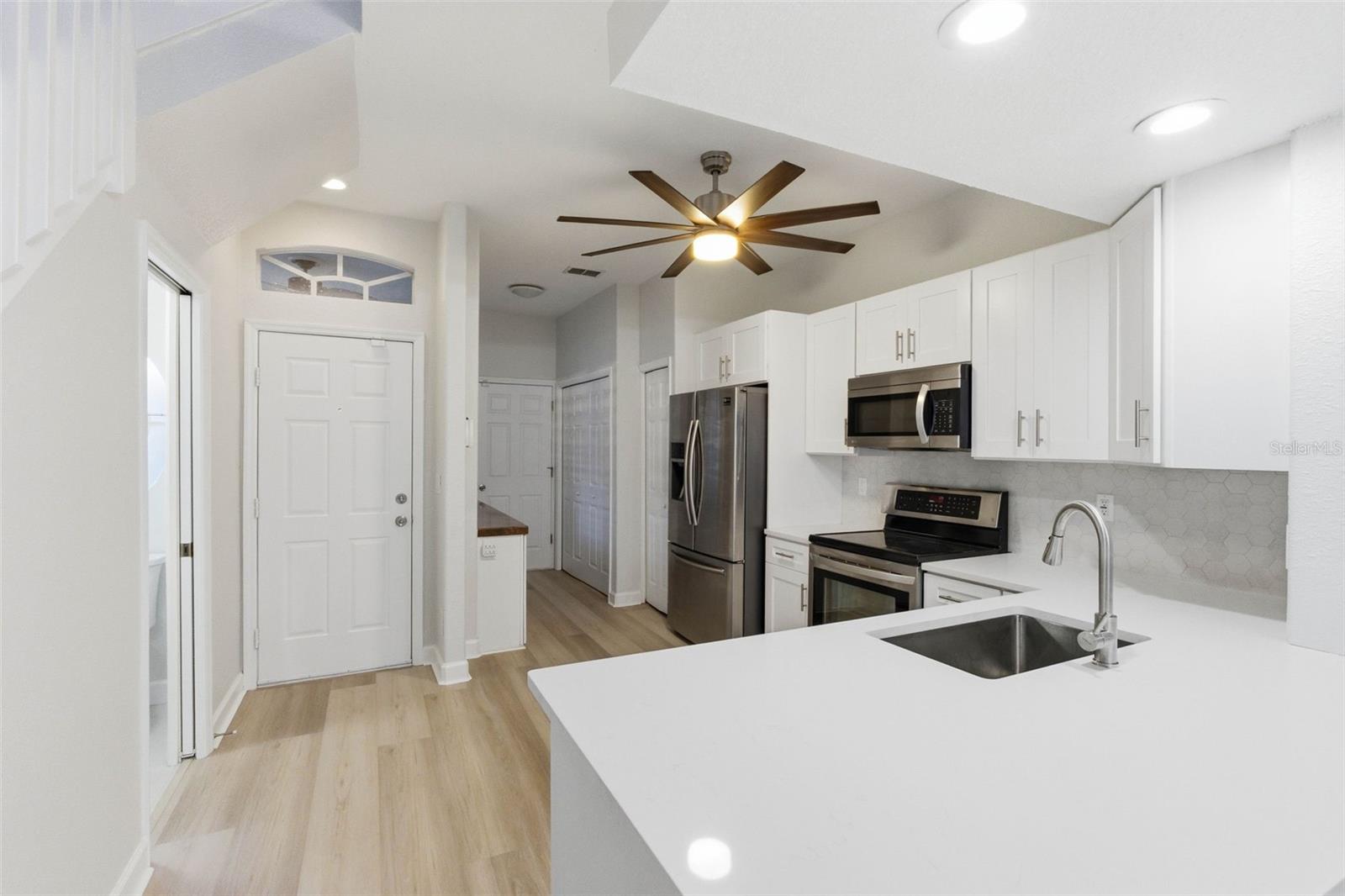 Image 9 of 33 For 5346 Neil Drive