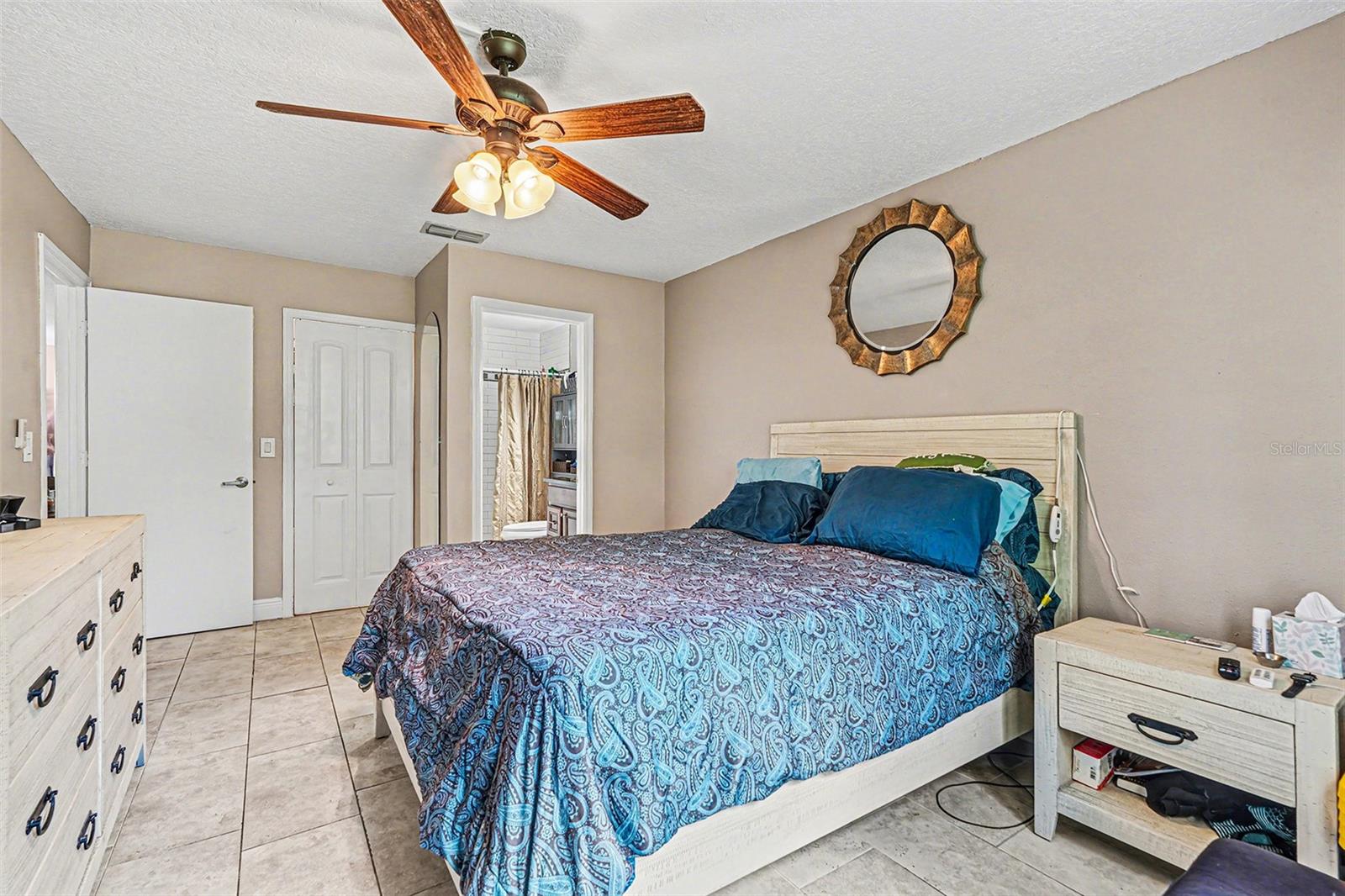 Image 18 of 30 For 4821 Myrtle Oak Drive 12