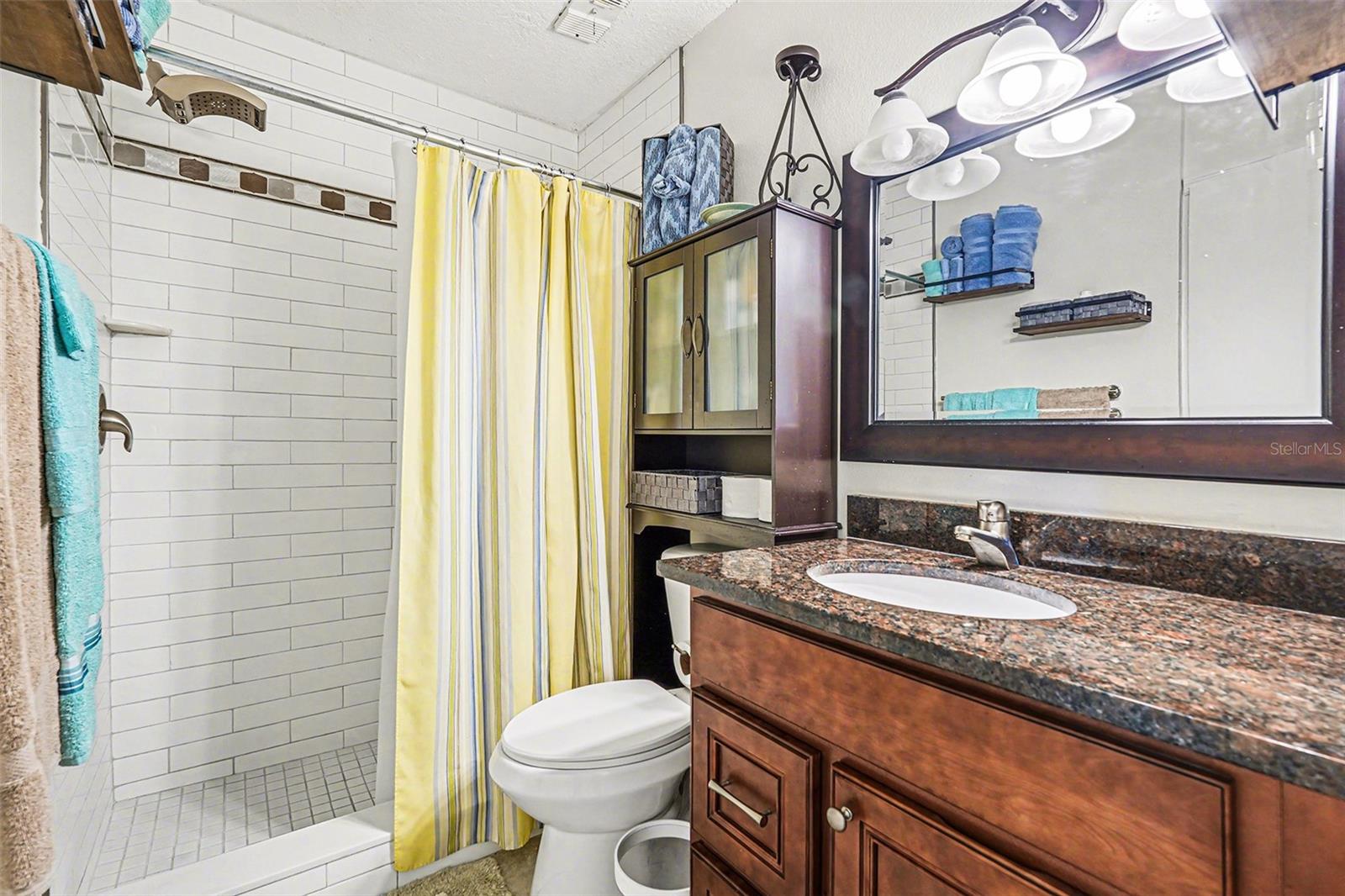 Image 25 of 30 For 4821 Myrtle Oak Drive 12