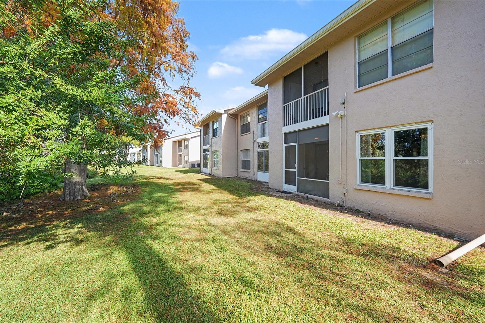 Image 28 of 30 For 4821 Myrtle Oak Drive 12