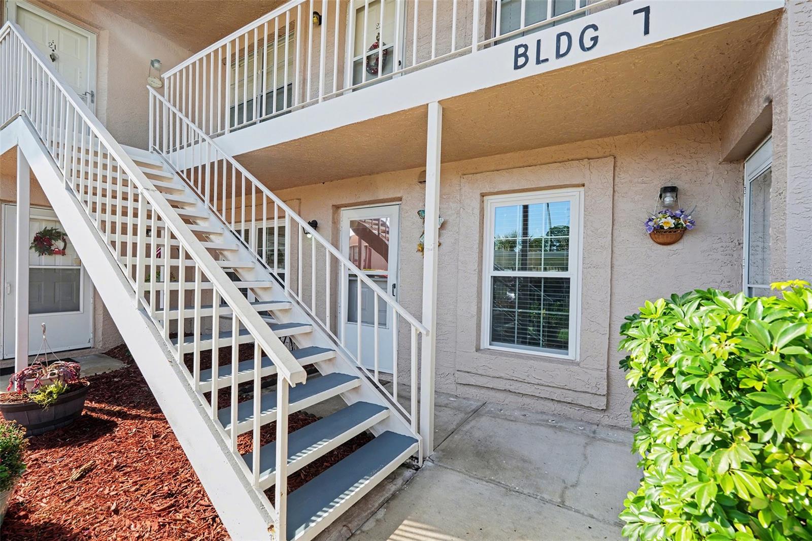 Image 3 of 30 For 4821 Myrtle Oak Drive 12