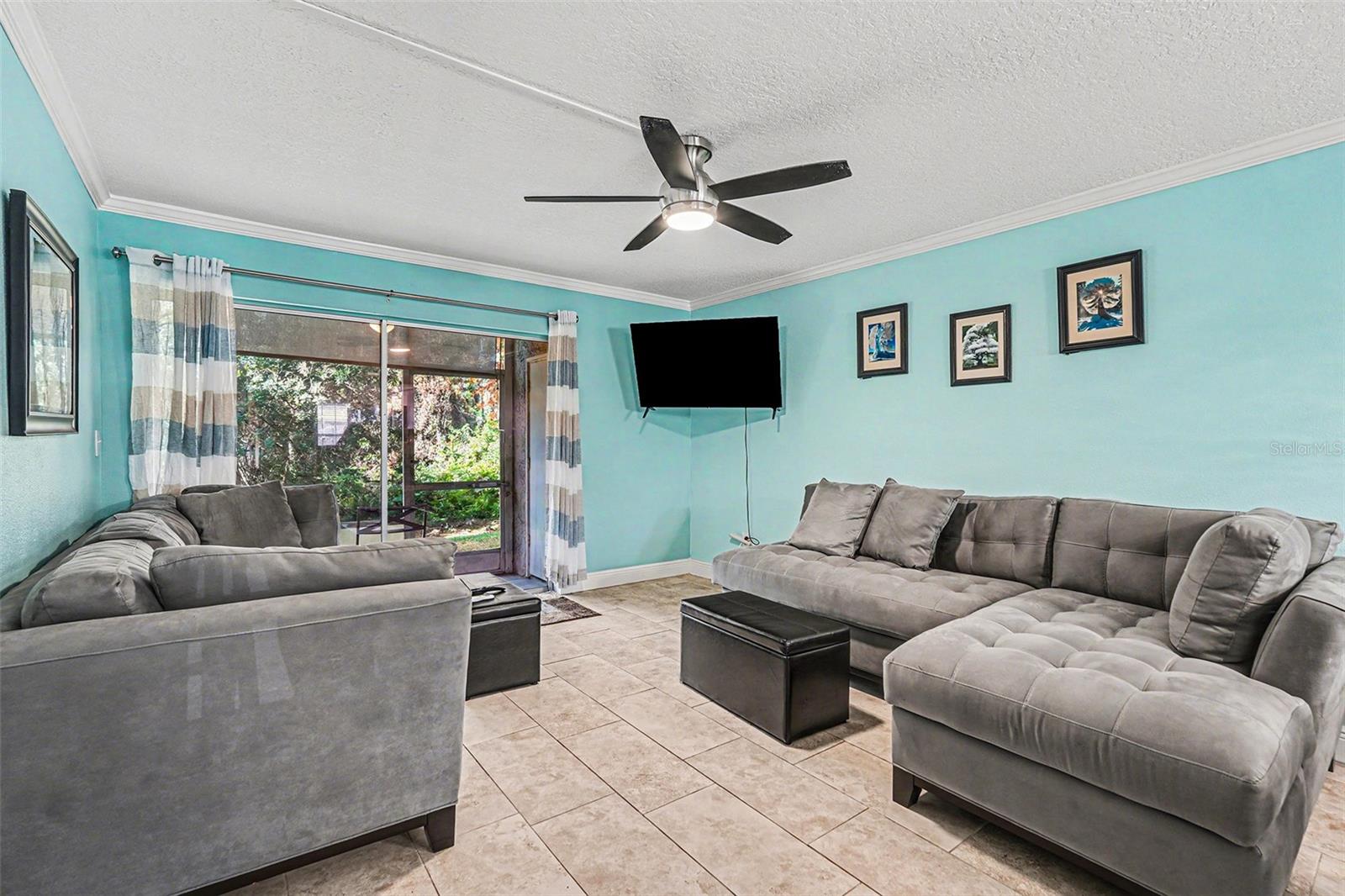 Image 8 of 30 For 4821 Myrtle Oak Drive 12